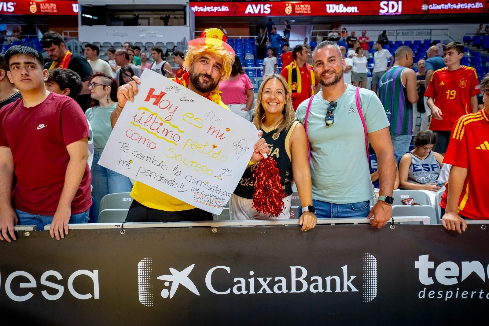 Búscate en el Carpena en el España-Portugal, con algunos VIP