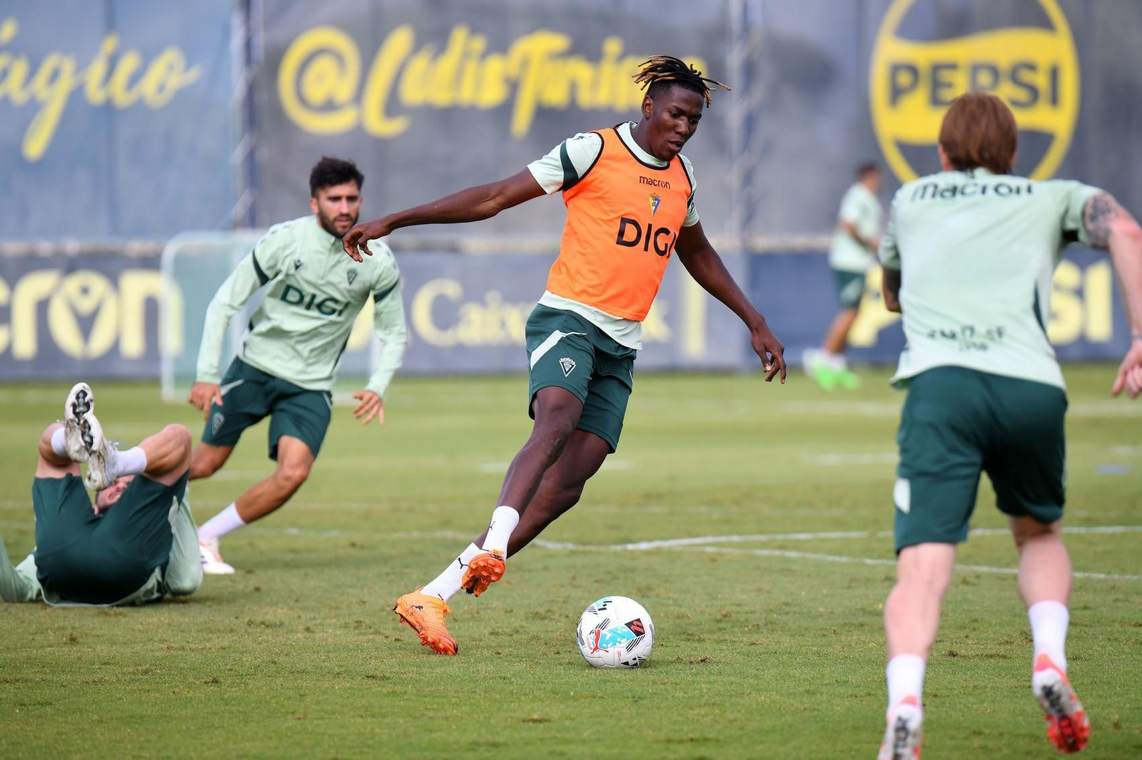 El equipo cadista ha iniciado este martes el trabajo.