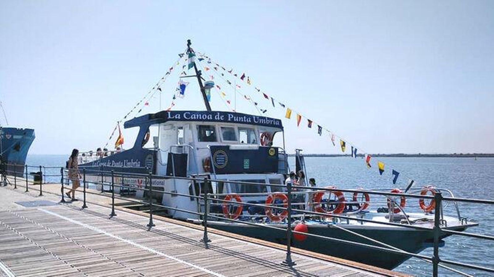 La canoa de Punta Umbría a Huelva arranca su temporada