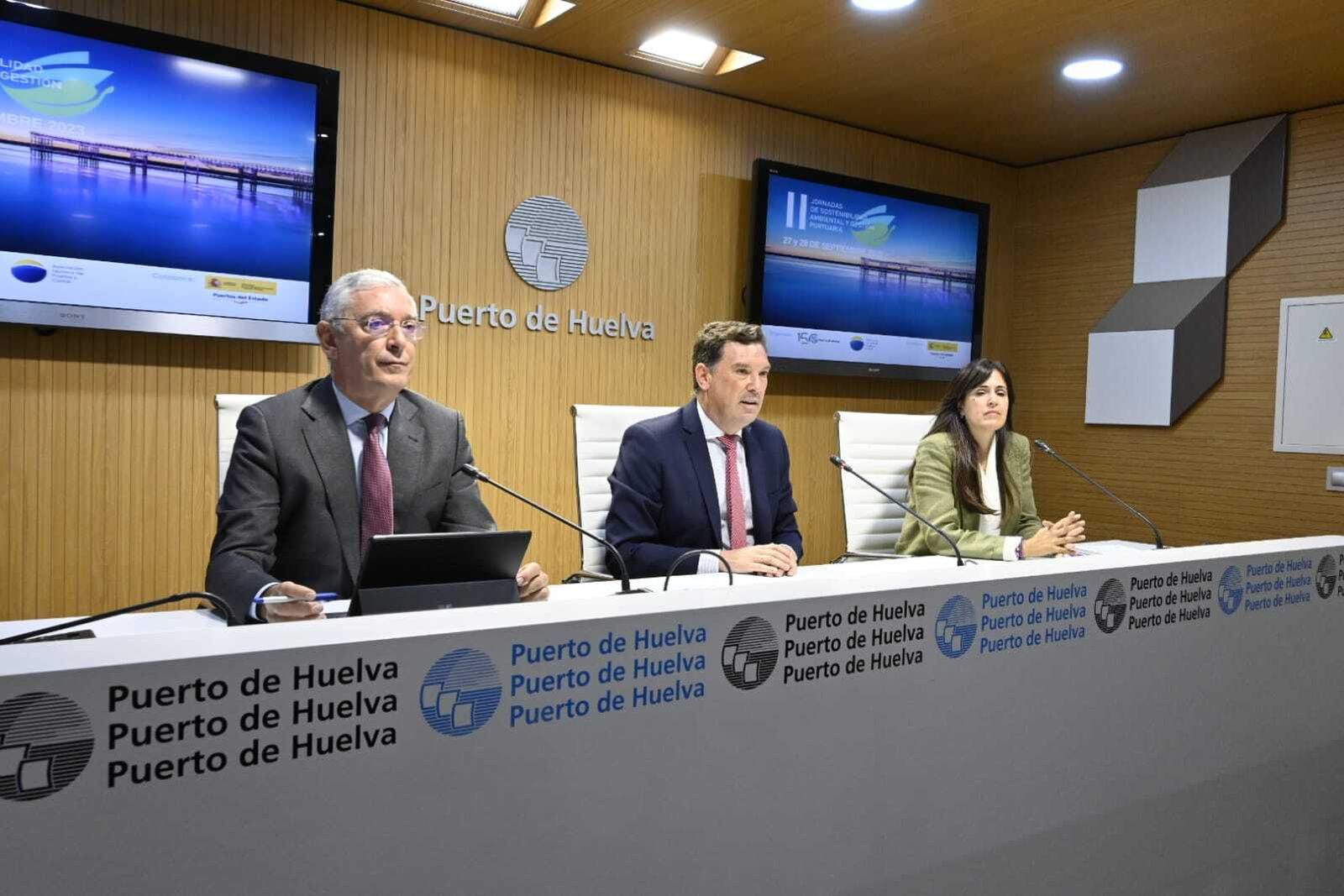 Ignacio Álvarez-Ossorio, Alberto Santana y Rocío López.