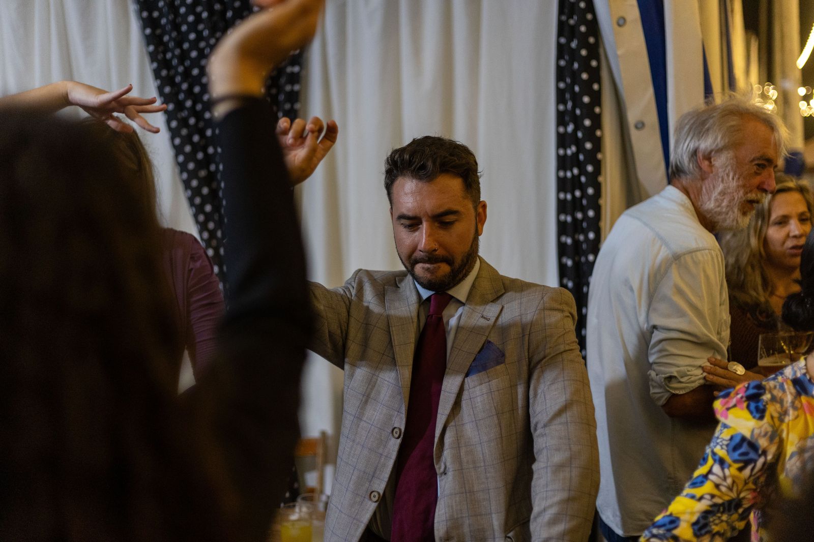 Feria del Caballo 2023: Imágenes del ambiente en la noche del sábado