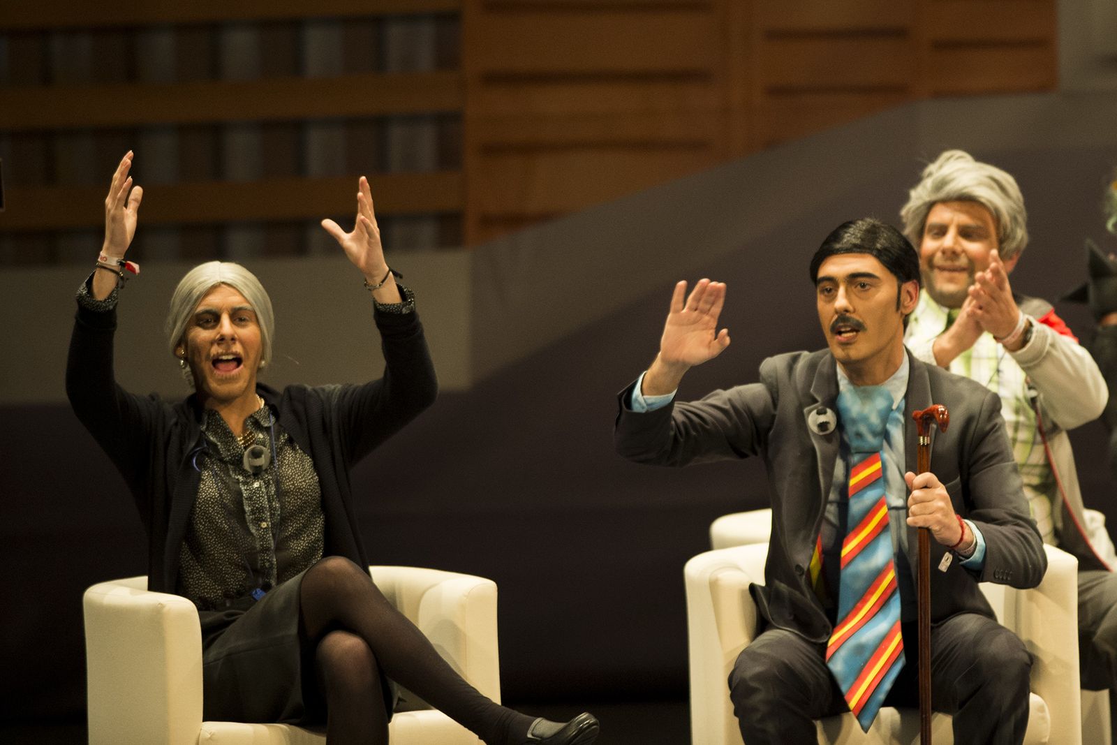 Las imágenes de la sexta función clasificatoria