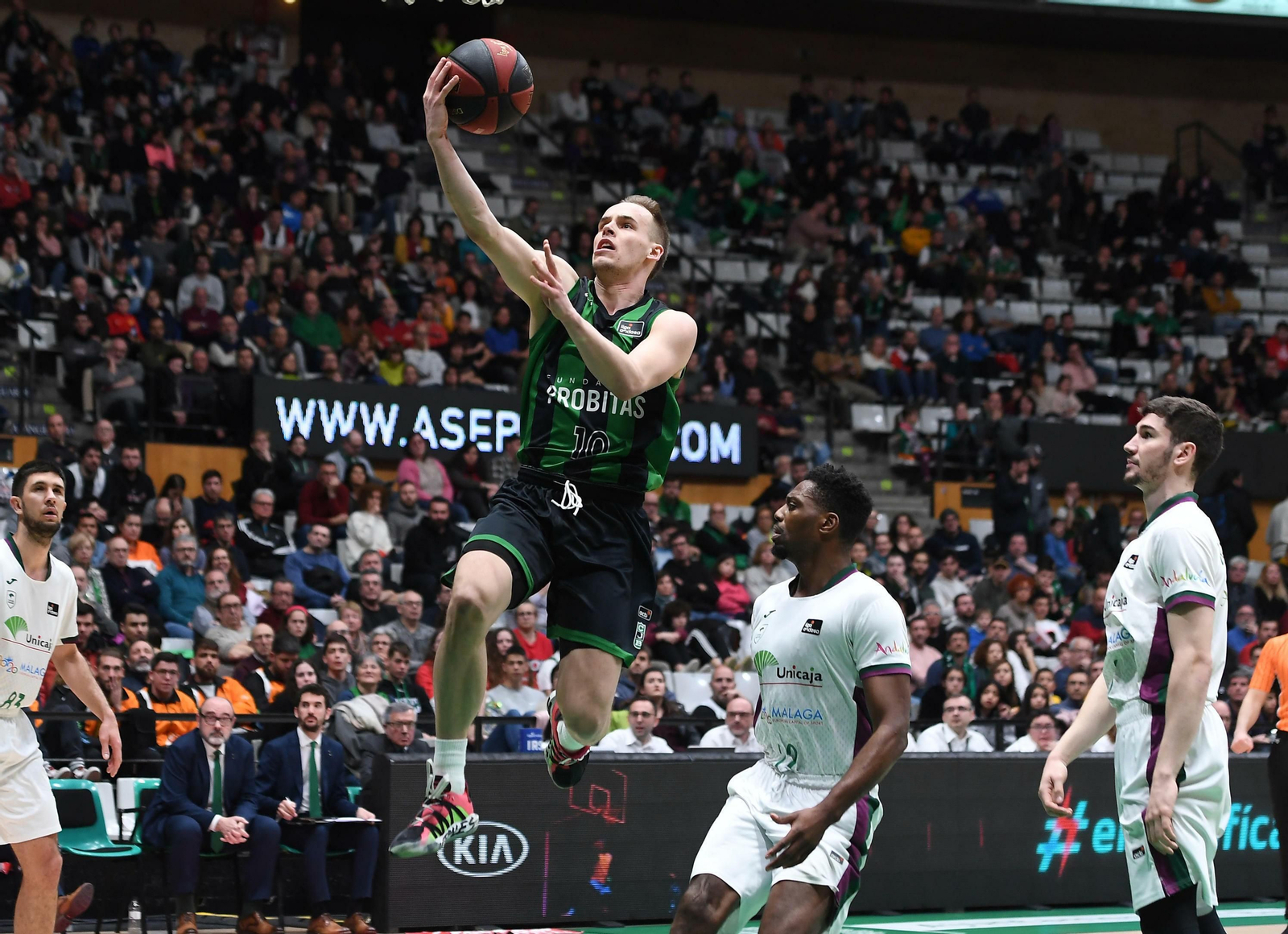 Las fotos del Unicaja-Joventut