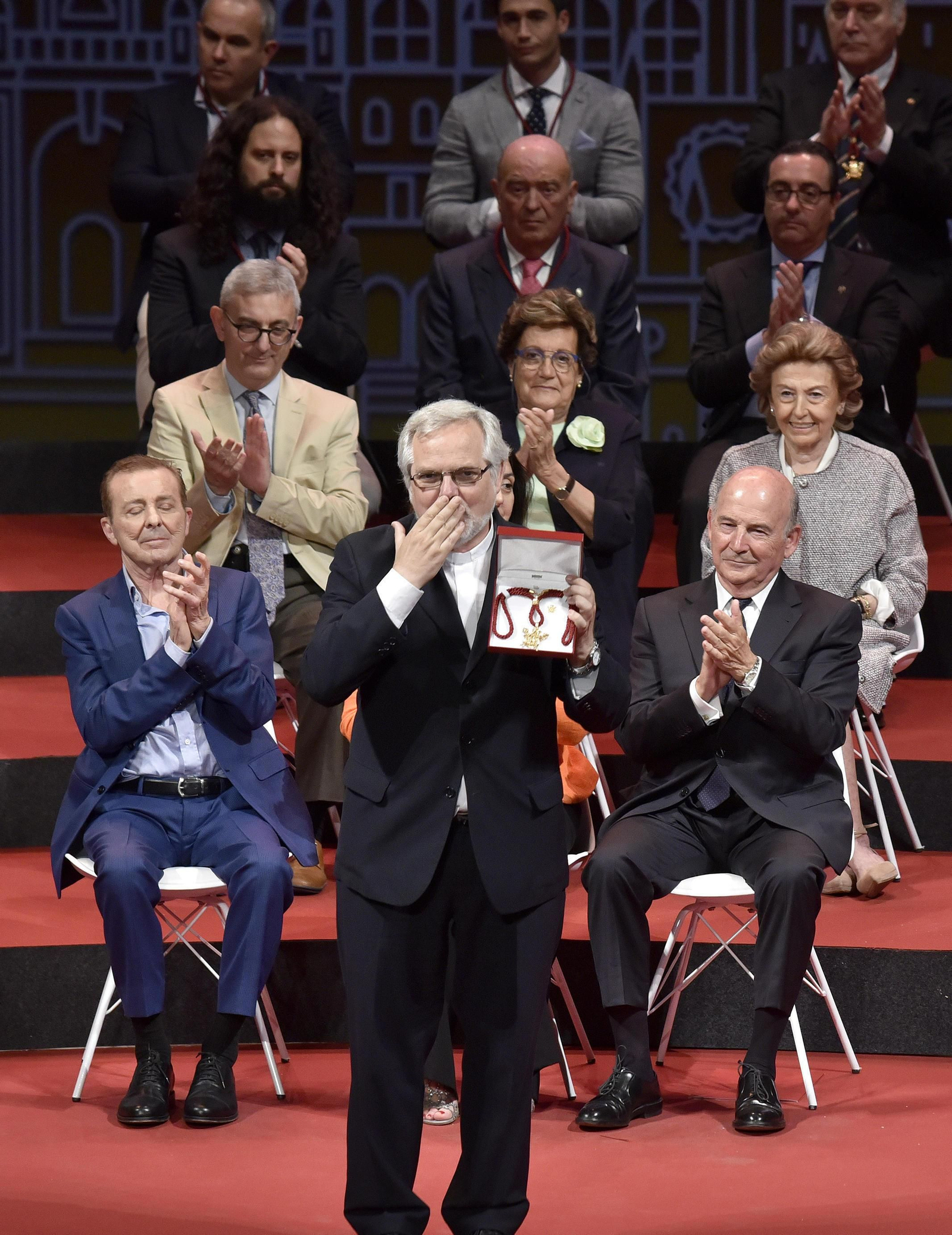 Las imágenes de la entrega de las Medallas de la Ciudad de Sevilla