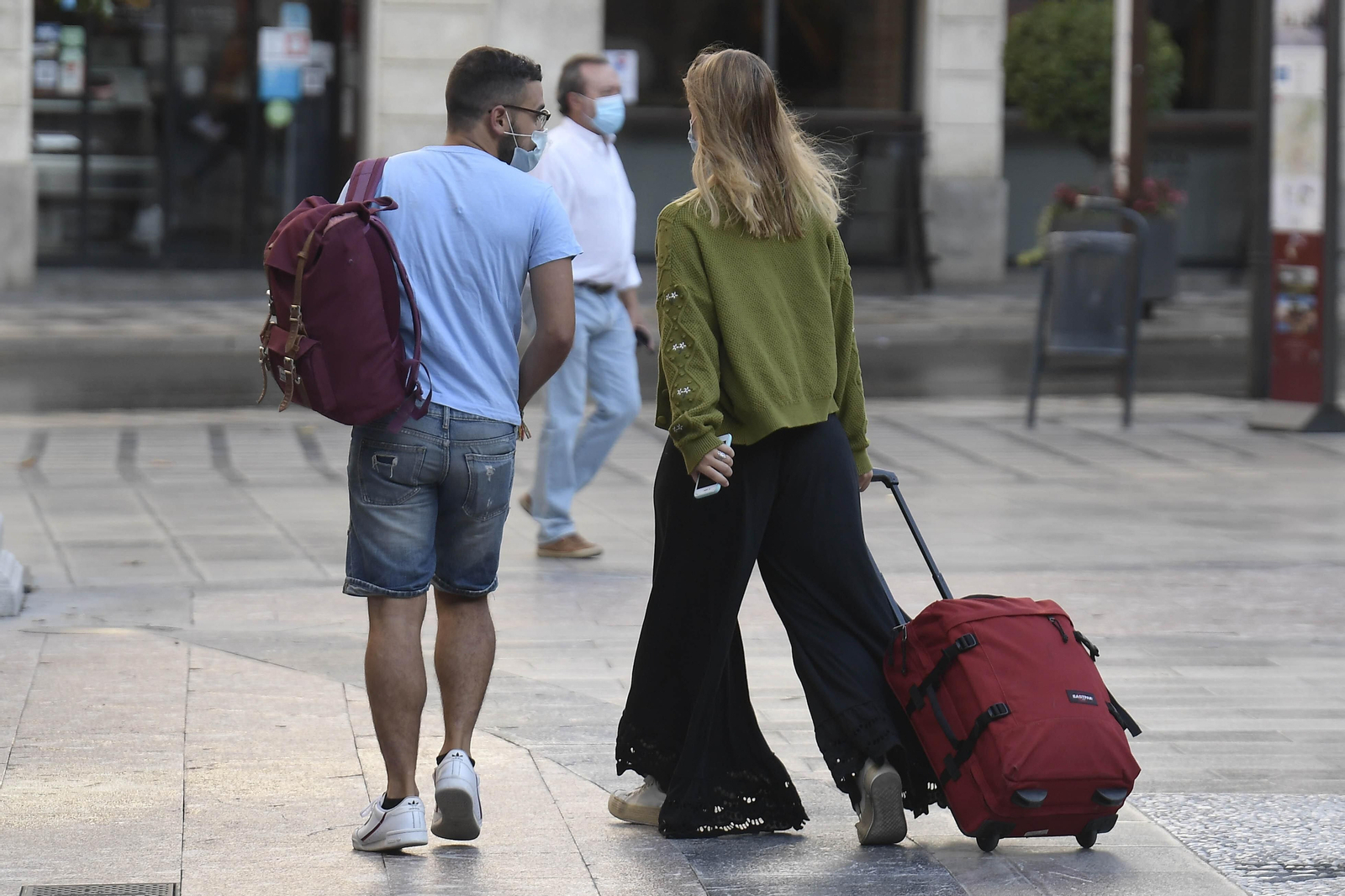 Granada respira con más curados que nuevos contagios de coronavirus  por primera vez desde comienzos del verano