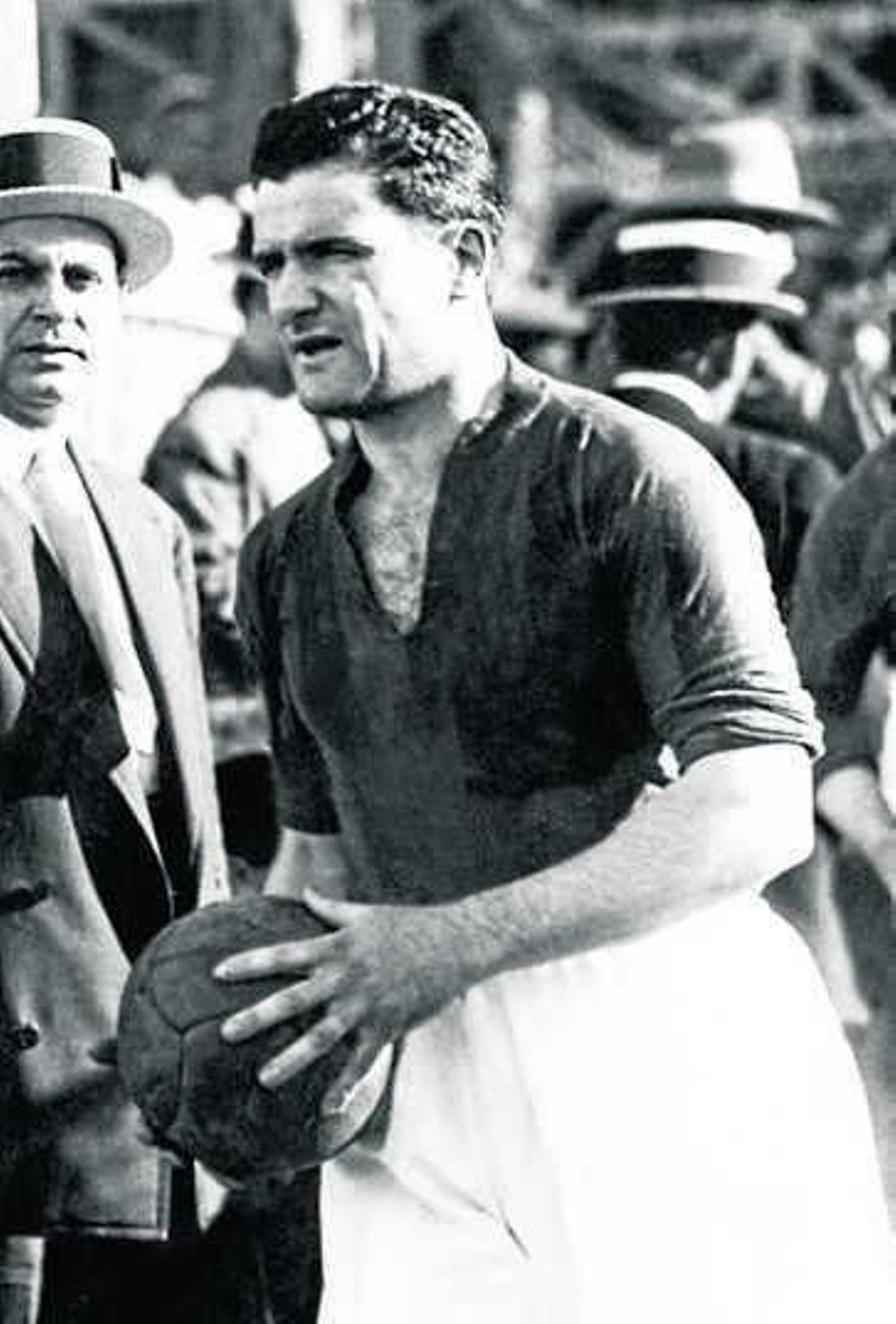 Monti, en sus años en San Lorenzo.