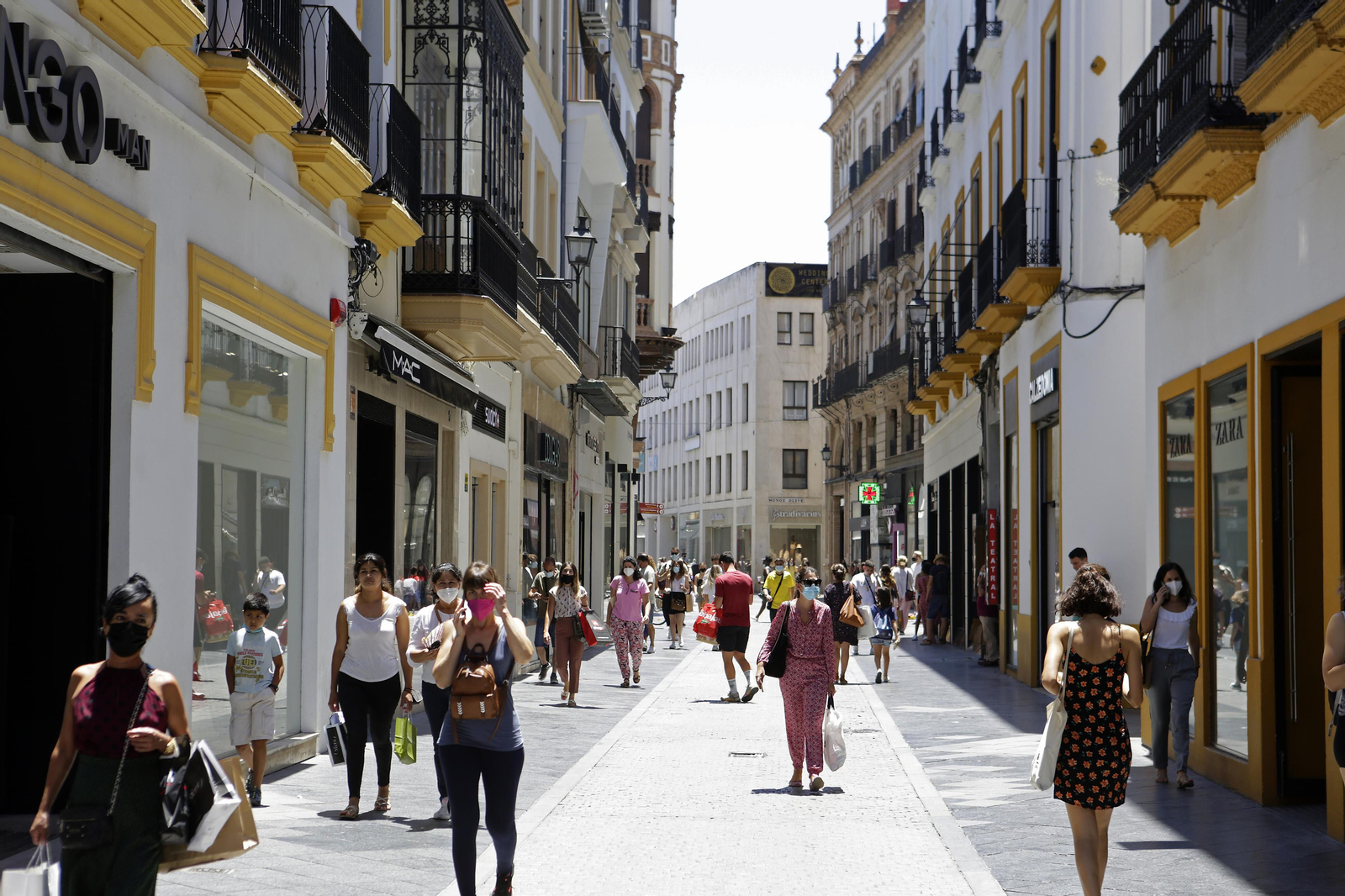 Sevilla no tendrá toldos para evitar el calor este año