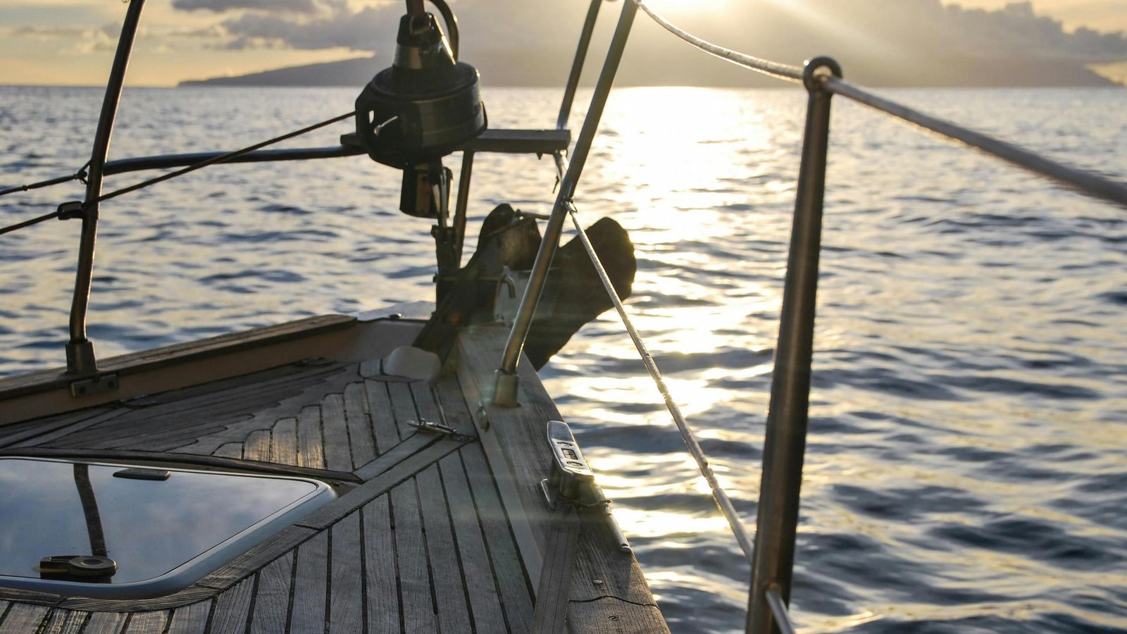 Top 10 Razones Irresistibles para Tomar un Curso de Navegación en Málaga