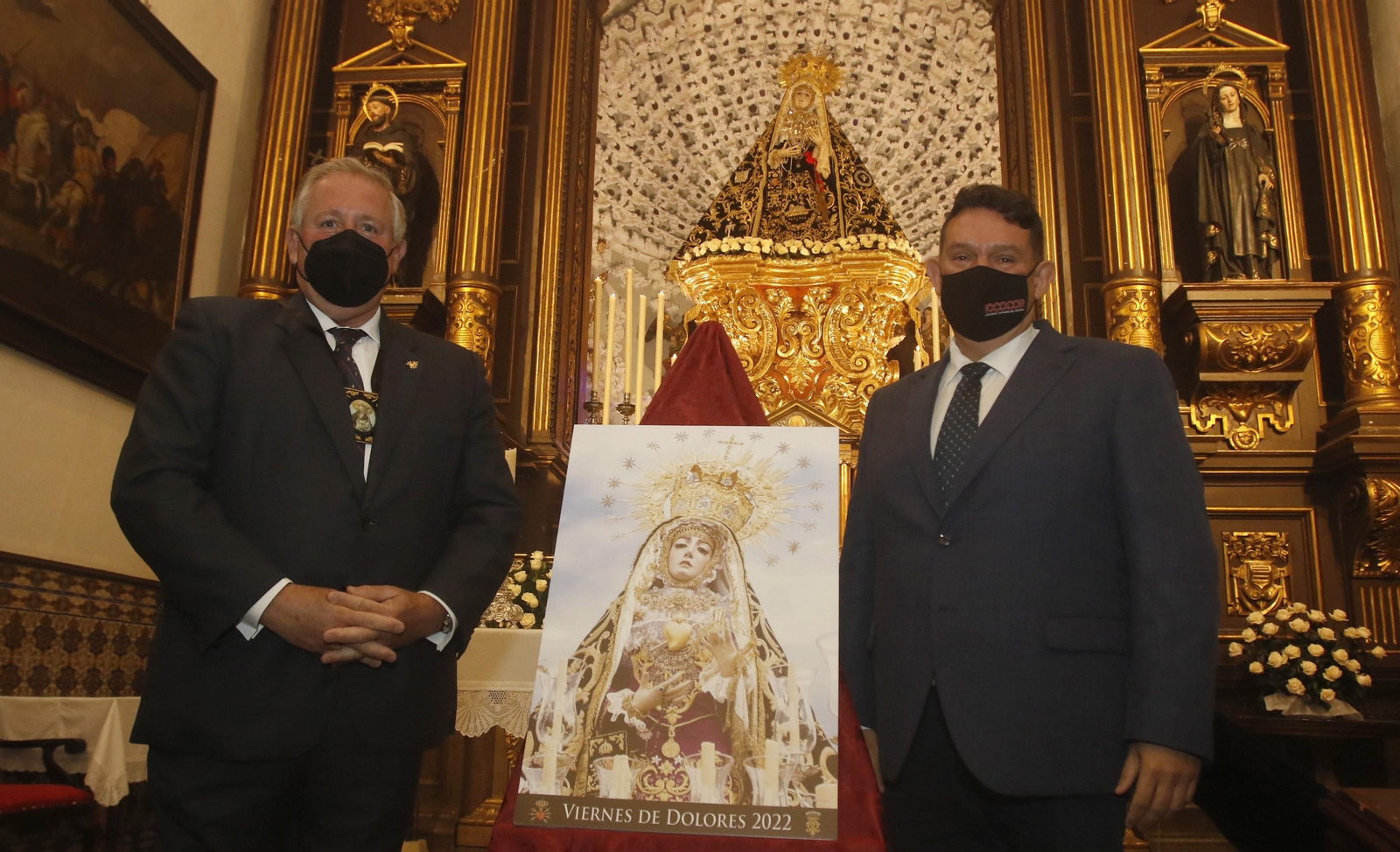José María Herrero y Valentín Moyano, junto al cartel del Viernes de Dolores 2022. José María Herrero y Valentín Moyano, junto al cartel del Viernes de Dolores 2022.