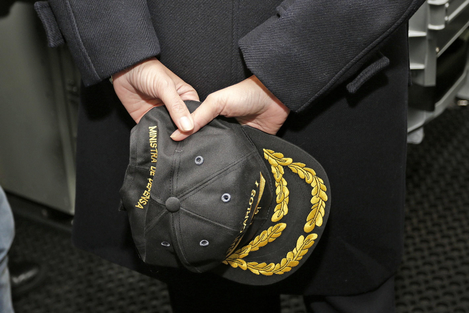 La visita de Cospedal a Rota, en imágenes