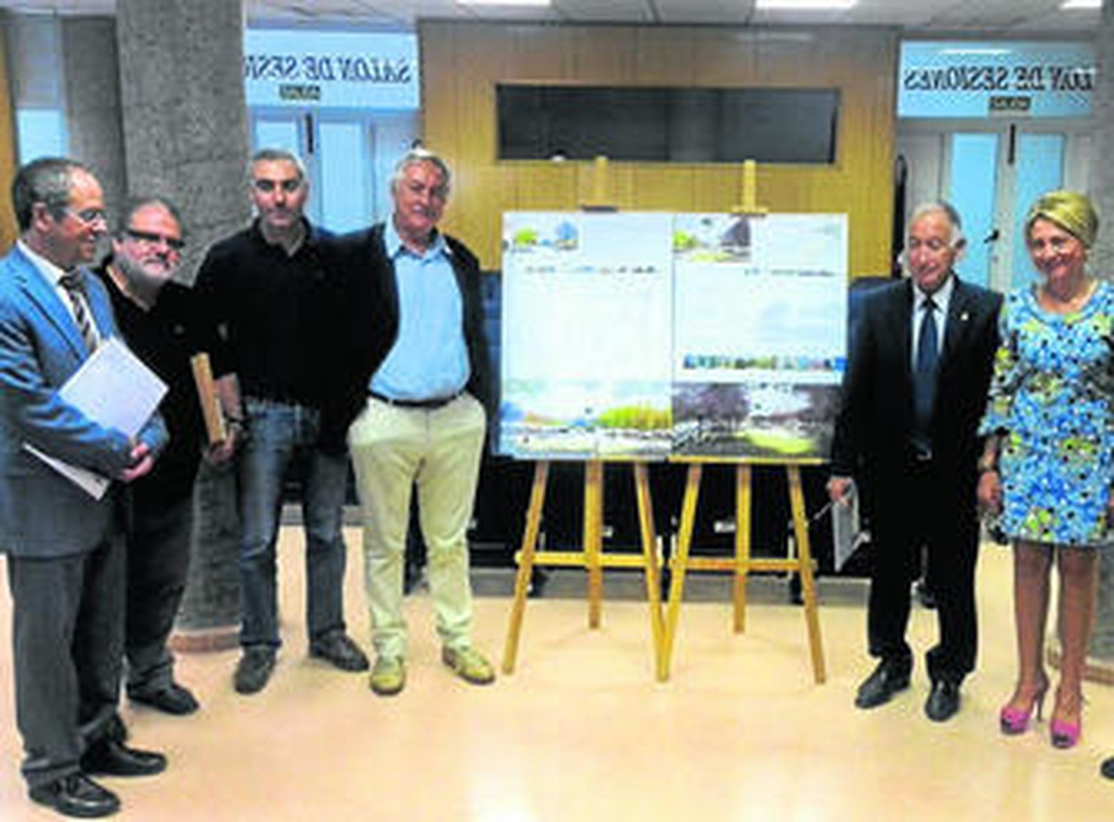 Amat y Cabrera, durante el fallo del proyecto ganador.