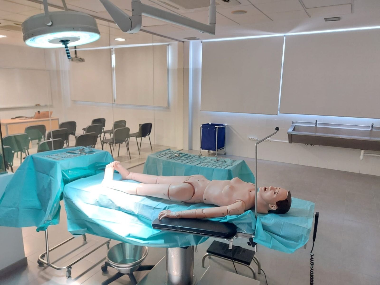 Imágenes de la nueva Facultad de Medicina de Almería