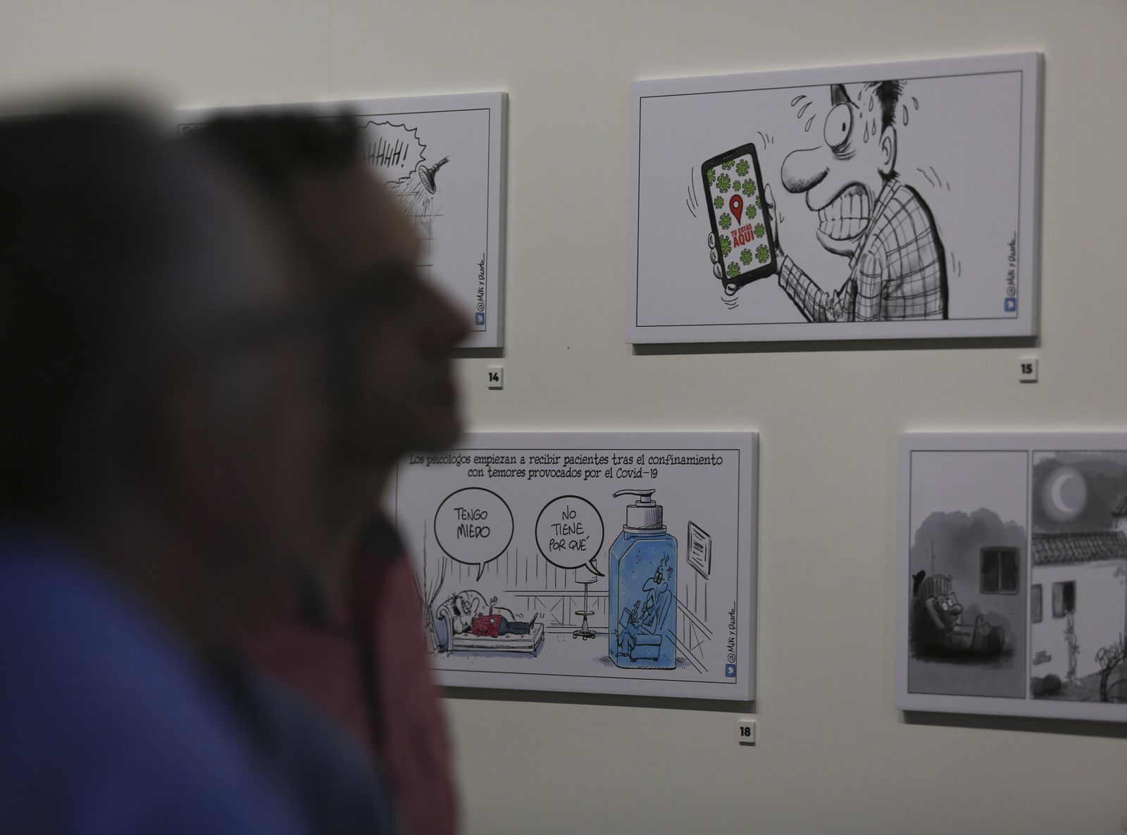 Exposición de viñetas de Miki y Duarte (fotos)