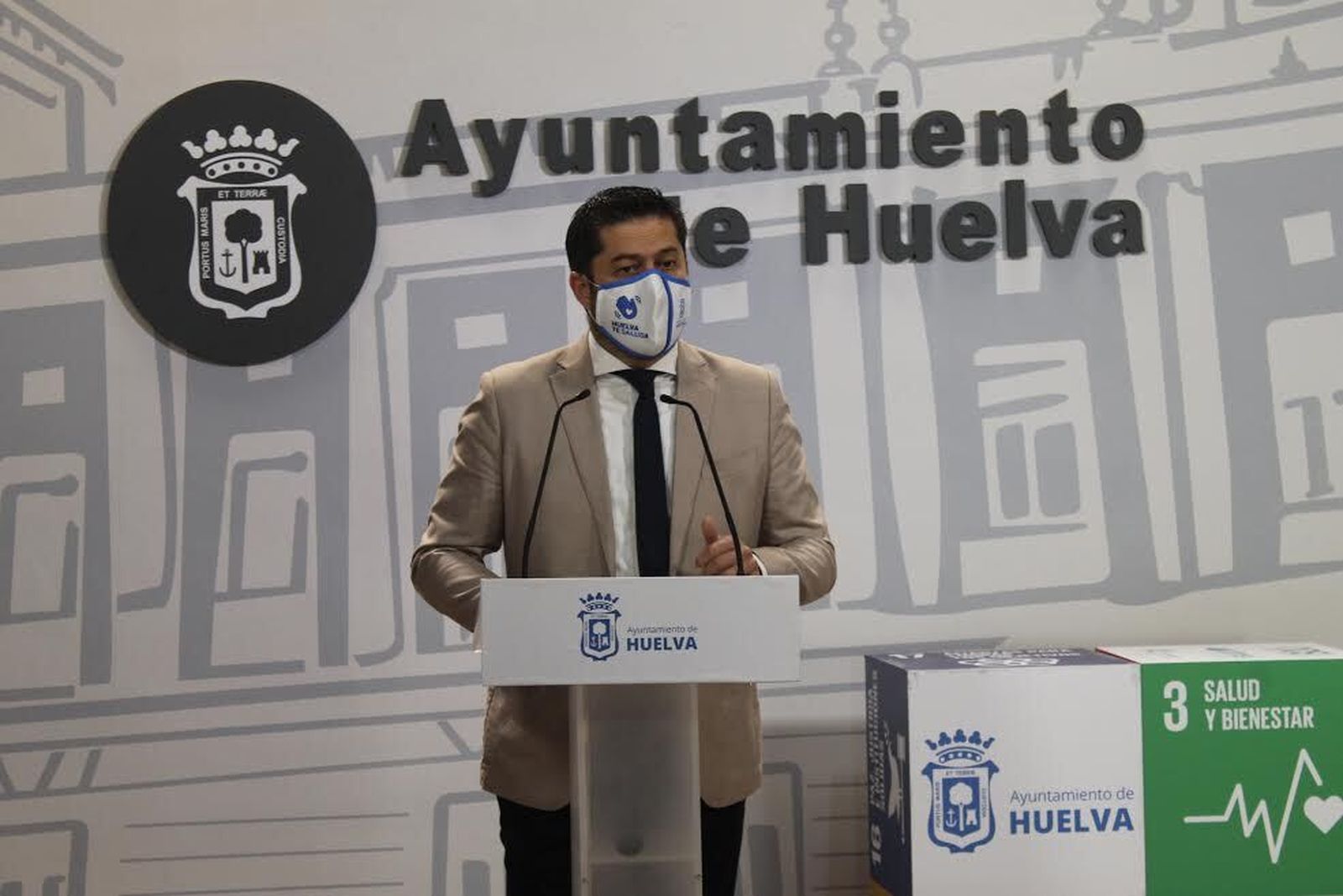 Francisco Baluffo durante la rueda de prensa