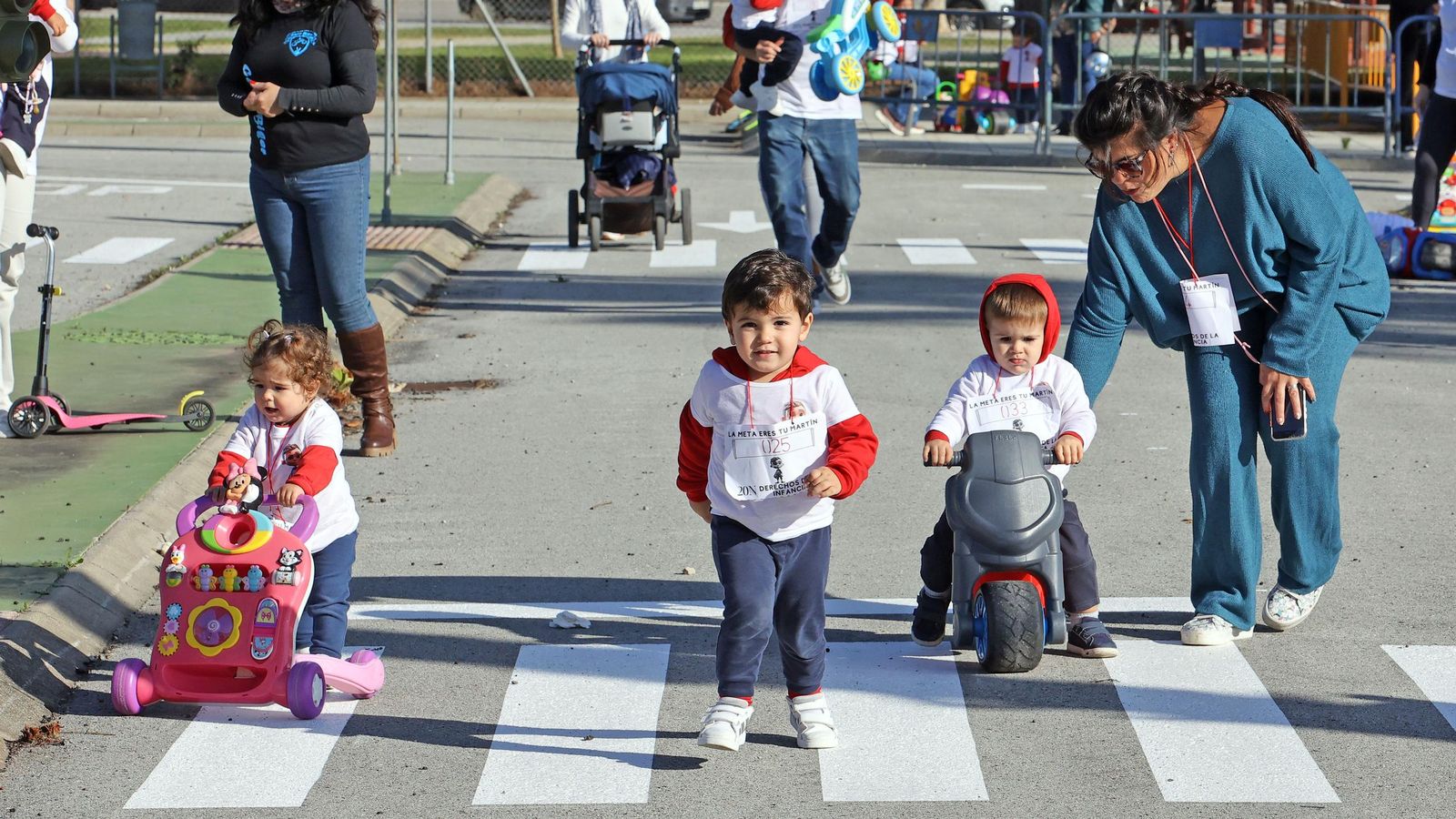 Carrera infantil a beneficio del pequeño Martín