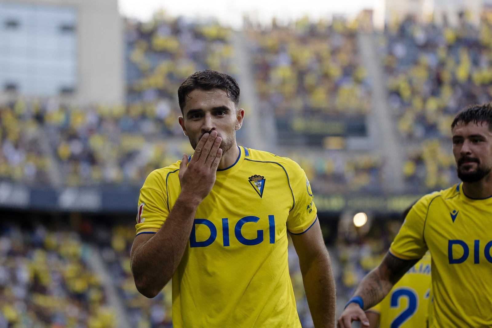 Búscate en las imágenes del primer partido del Cádiz CF- Mirandés
