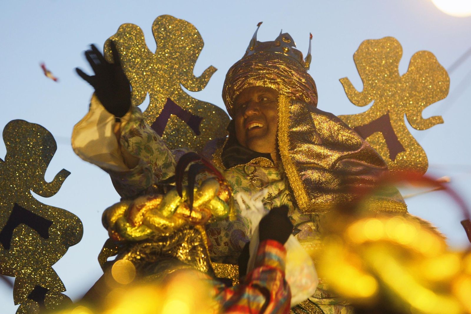 Baltasar, representado por el empresario Manuel Bernal, en la Cabalgata de 2017