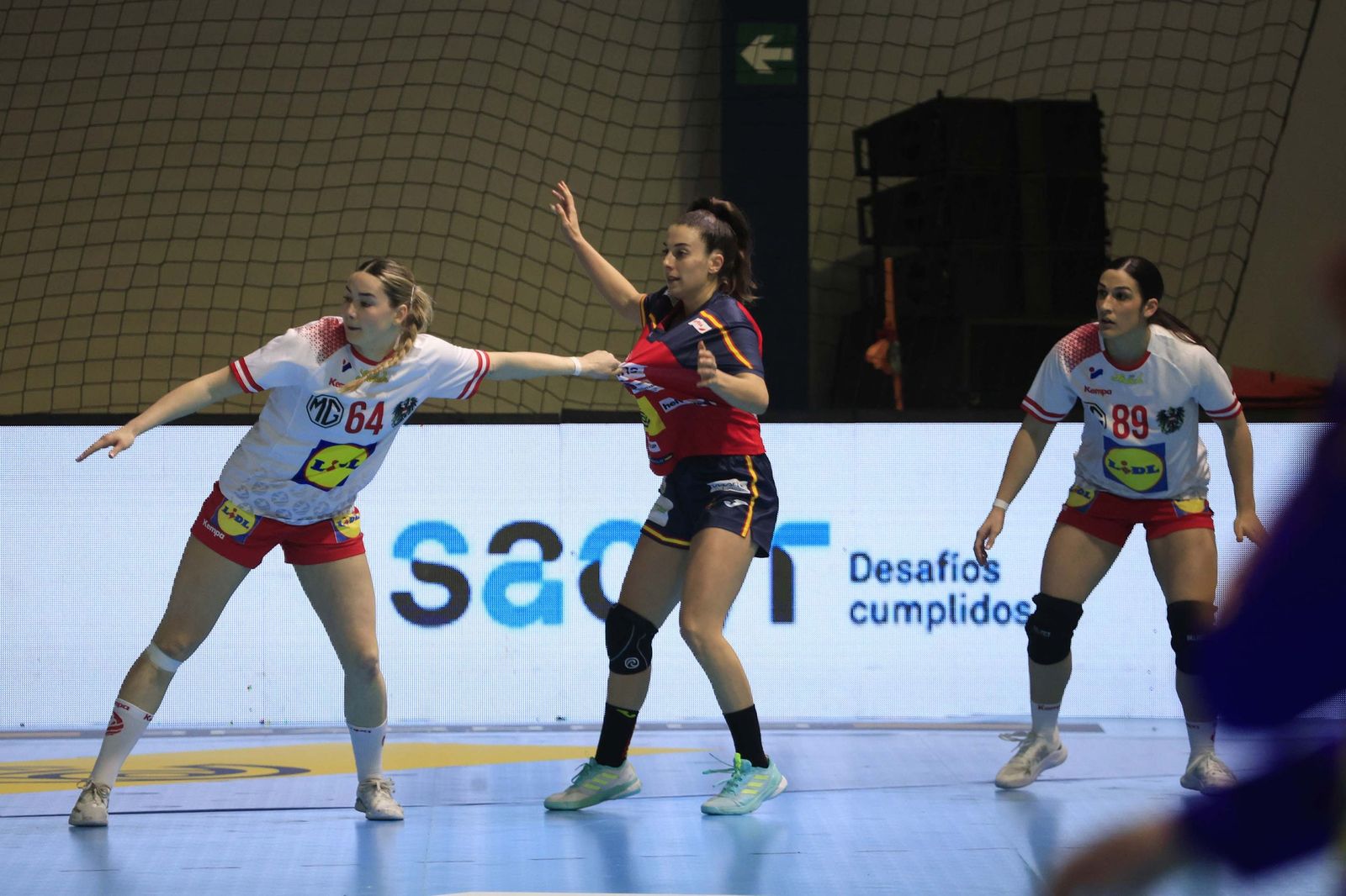 Las fotos del España-Austria del preeuropeo femenino de balonmano, en Algeciras