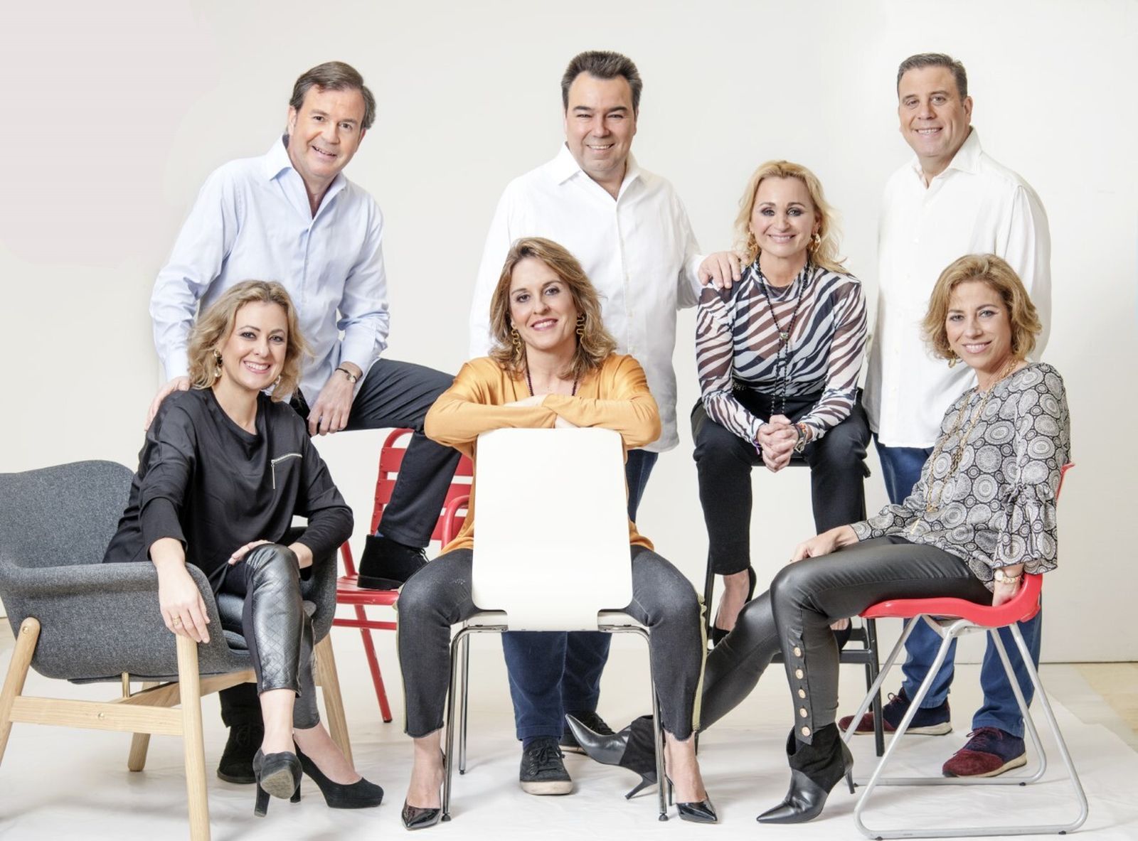 Los integrantes del grupo musical 'Siempre Así'.