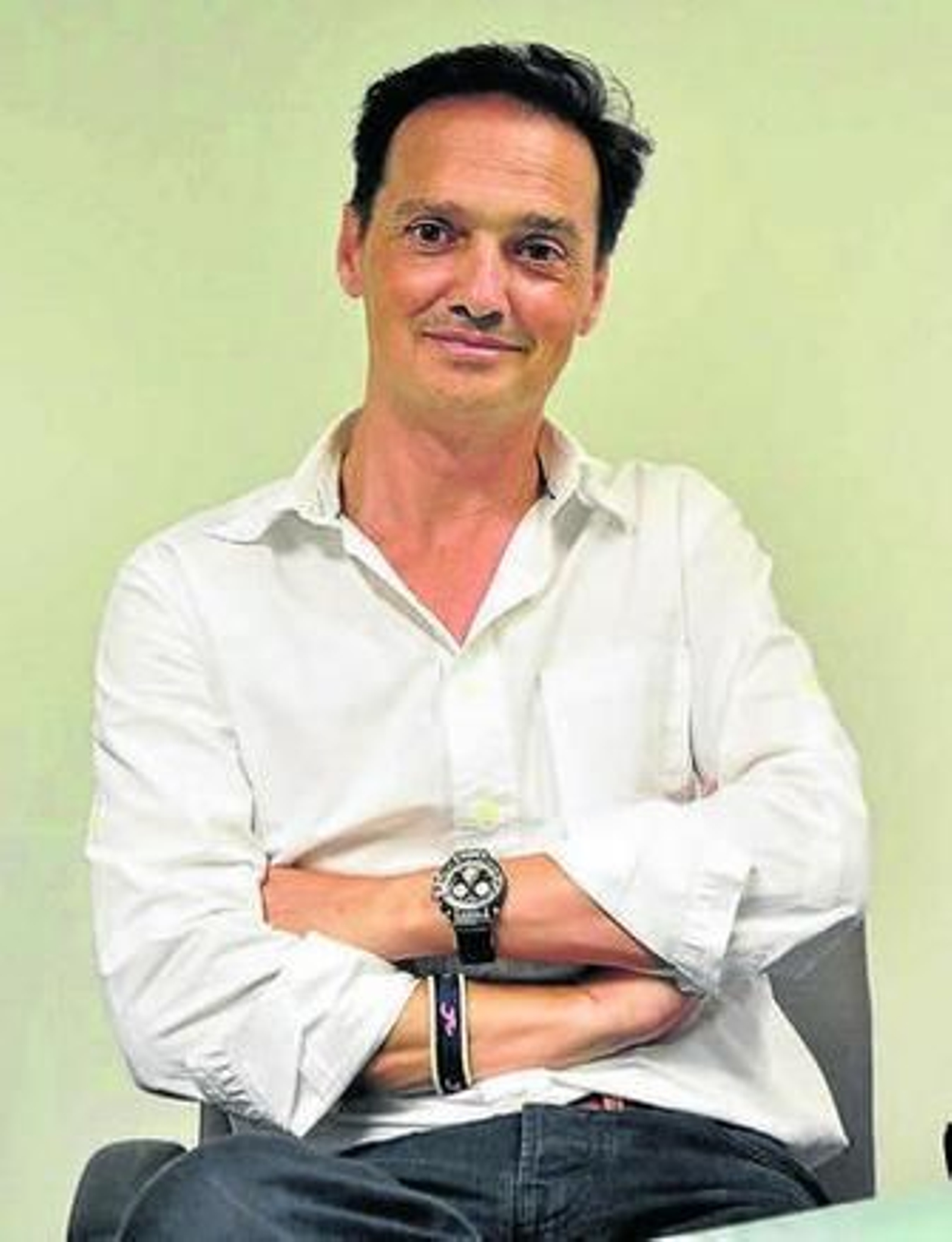 Controladores aéreos con rumbo a Europa