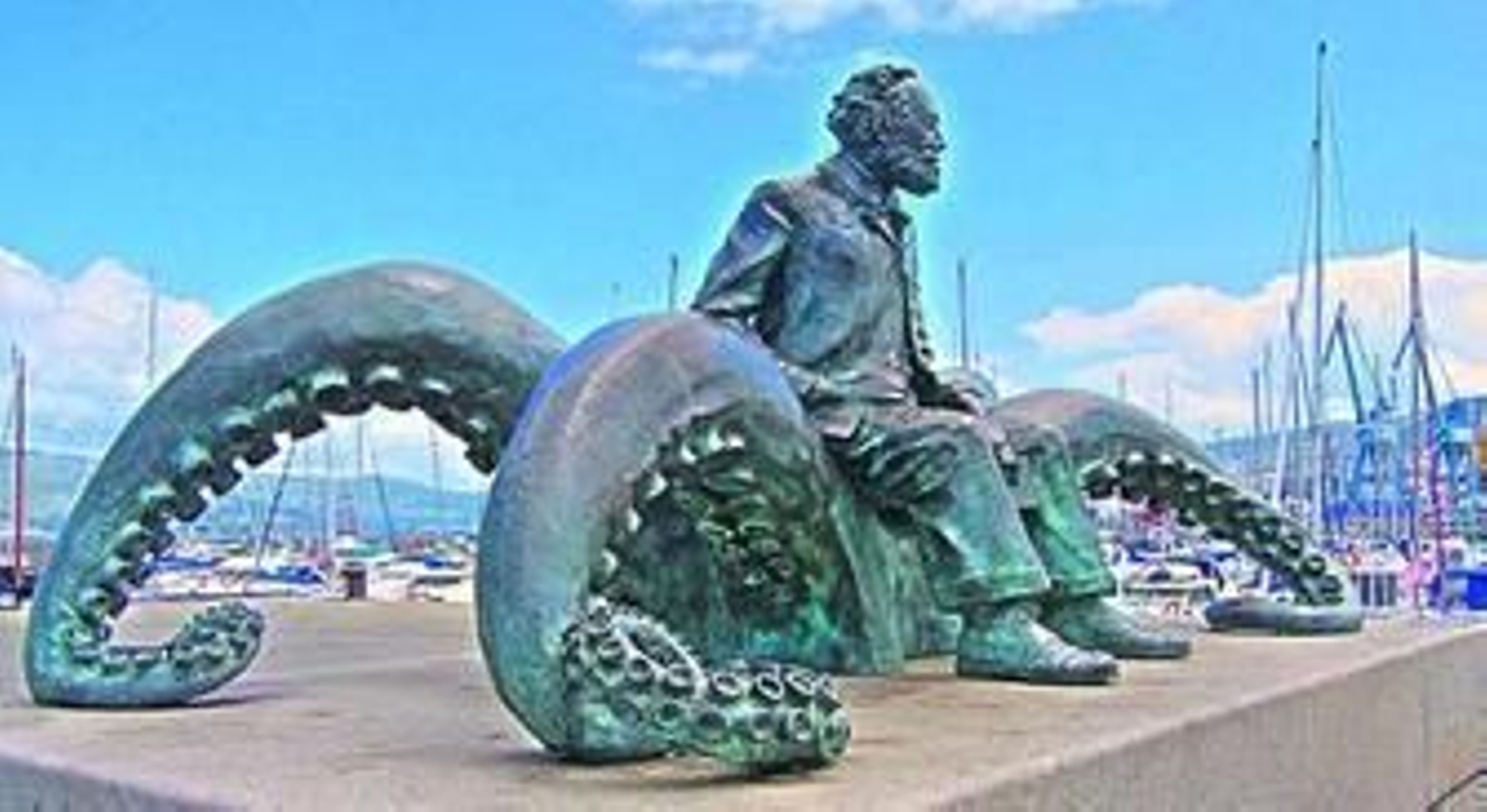 Monumento a Julio Verne en Vigo.