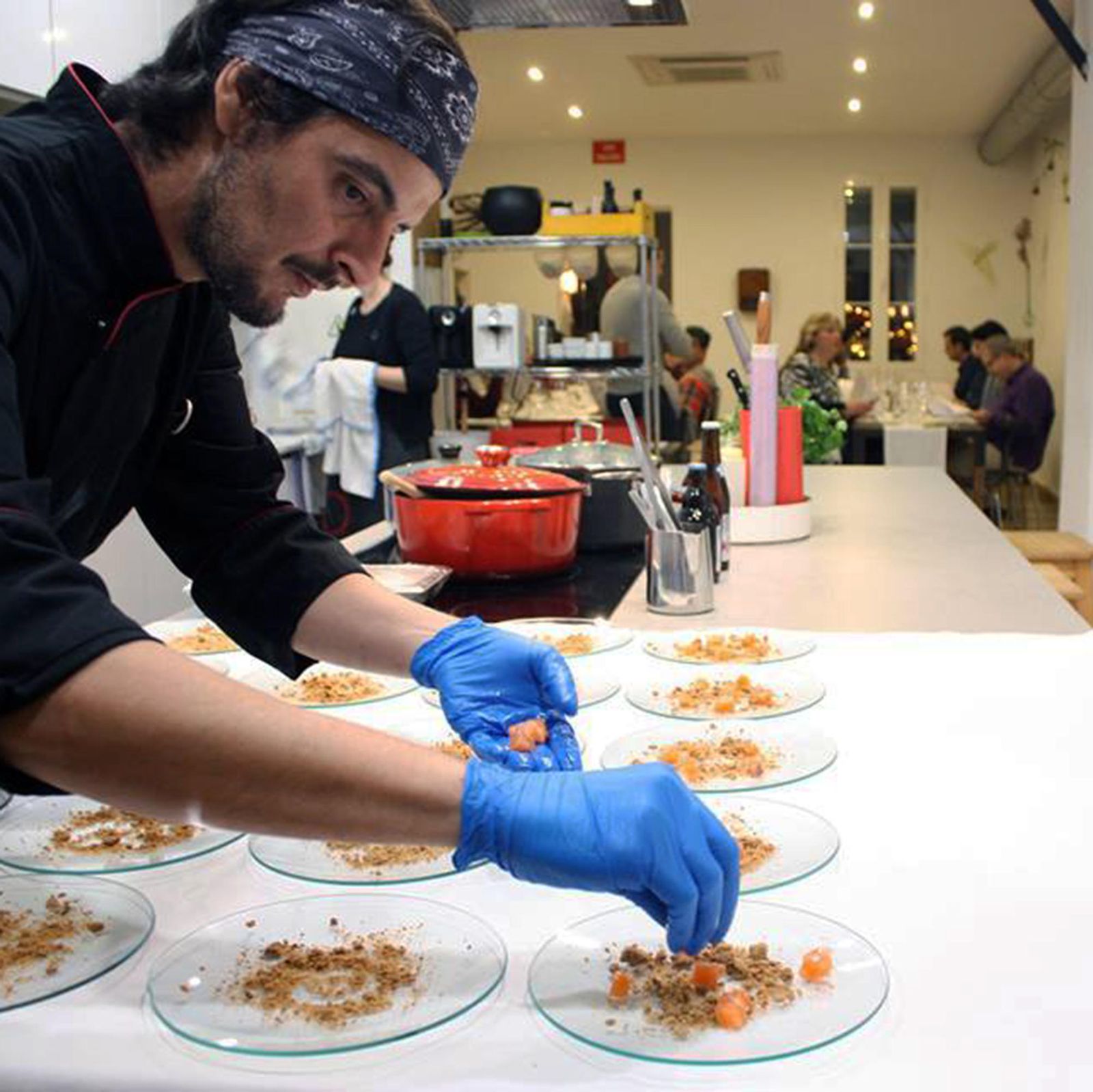 Una de las preparaciones realizadas en el espacio de la calle San Luis.