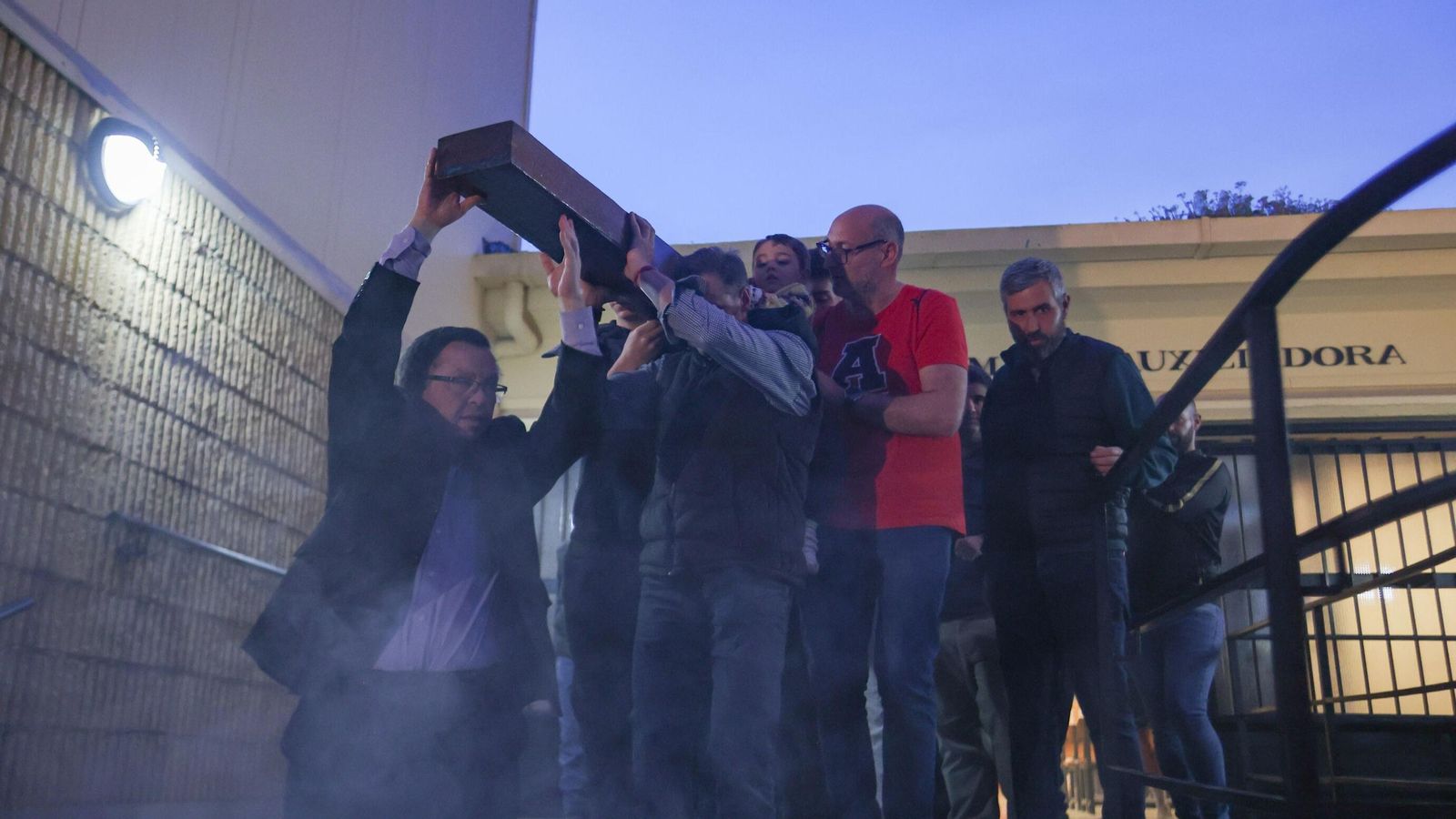 Así vivió Granada la Entronización del Santísimo Cristo de la Redención 2025