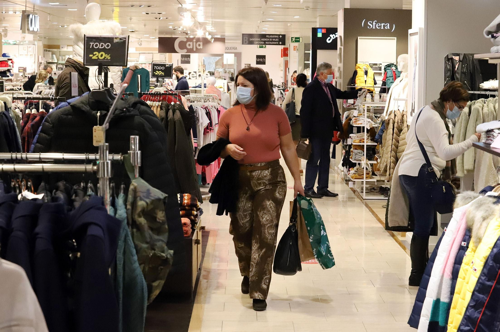 Imágenes del "Black Friday" en el Corte Inglés Imágenes del "Black Friday" en el Corte Inglés