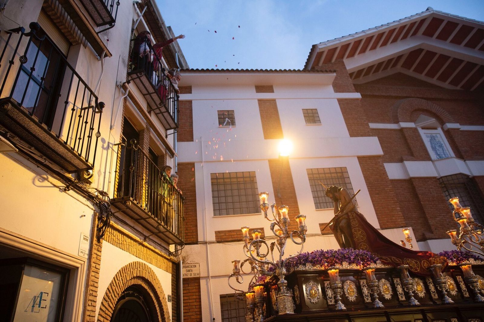 Martes Santo en Montilla: Las procesiones del Zacatecas, la Humildad y la Cena, en imágenes