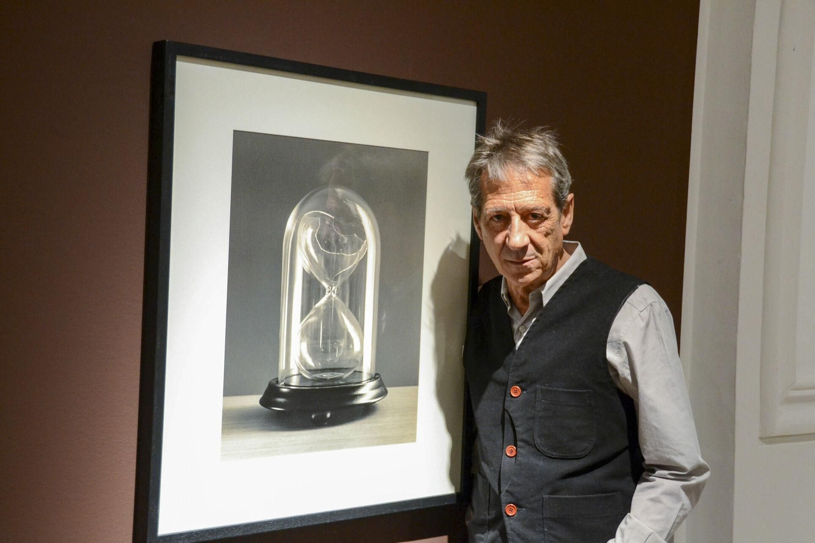 La nueva exposición de Chema Madoz en Granada, en imágenes