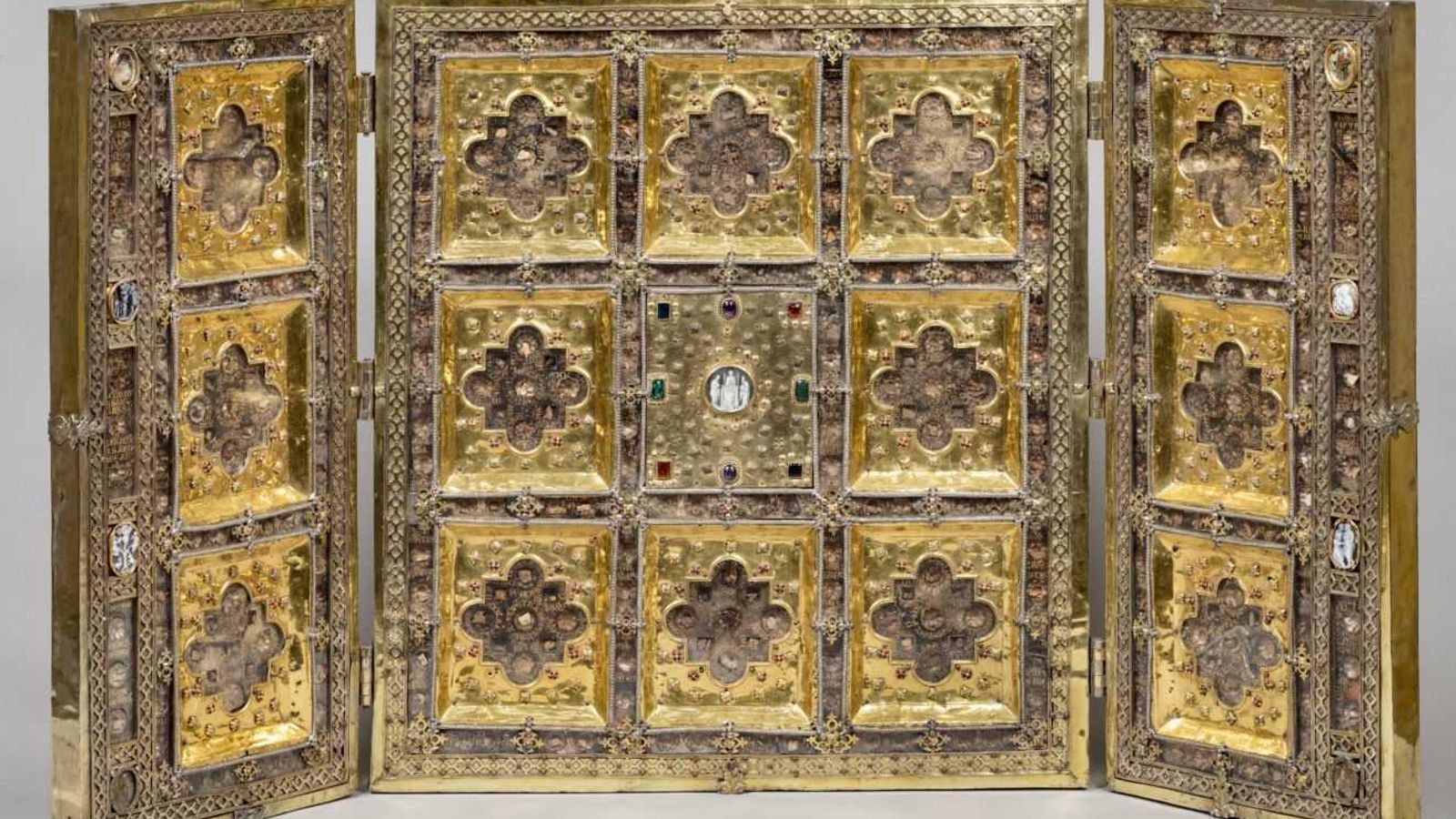 El Tríptico Relicario de las Tablas Alfonsíes.