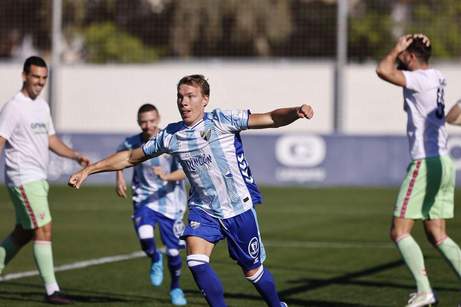 El Málaga CF Genuine se impone a la selección malagueña de influencers