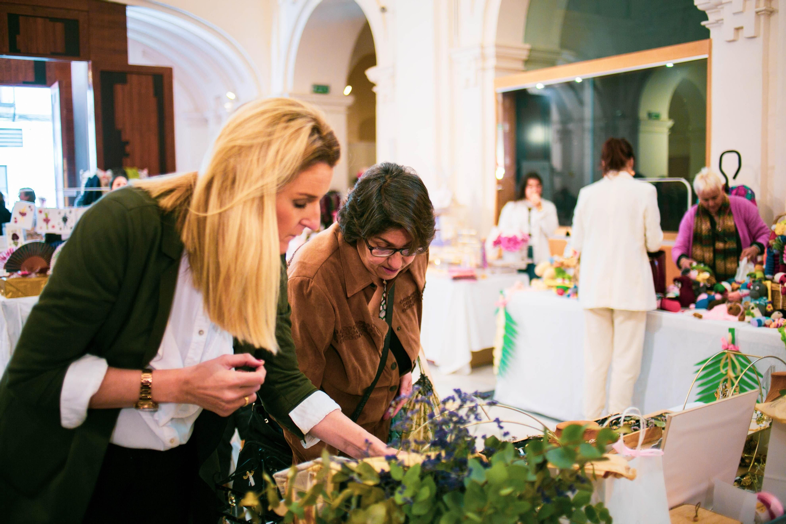 Las mejores imágenes del mercadillo solidario de la Asociación San Rafael Alzheimer de Córdoba Las mejores imágenes del mercadillo solidario de la Asociación San Rafael Alzheimer de Córdoba