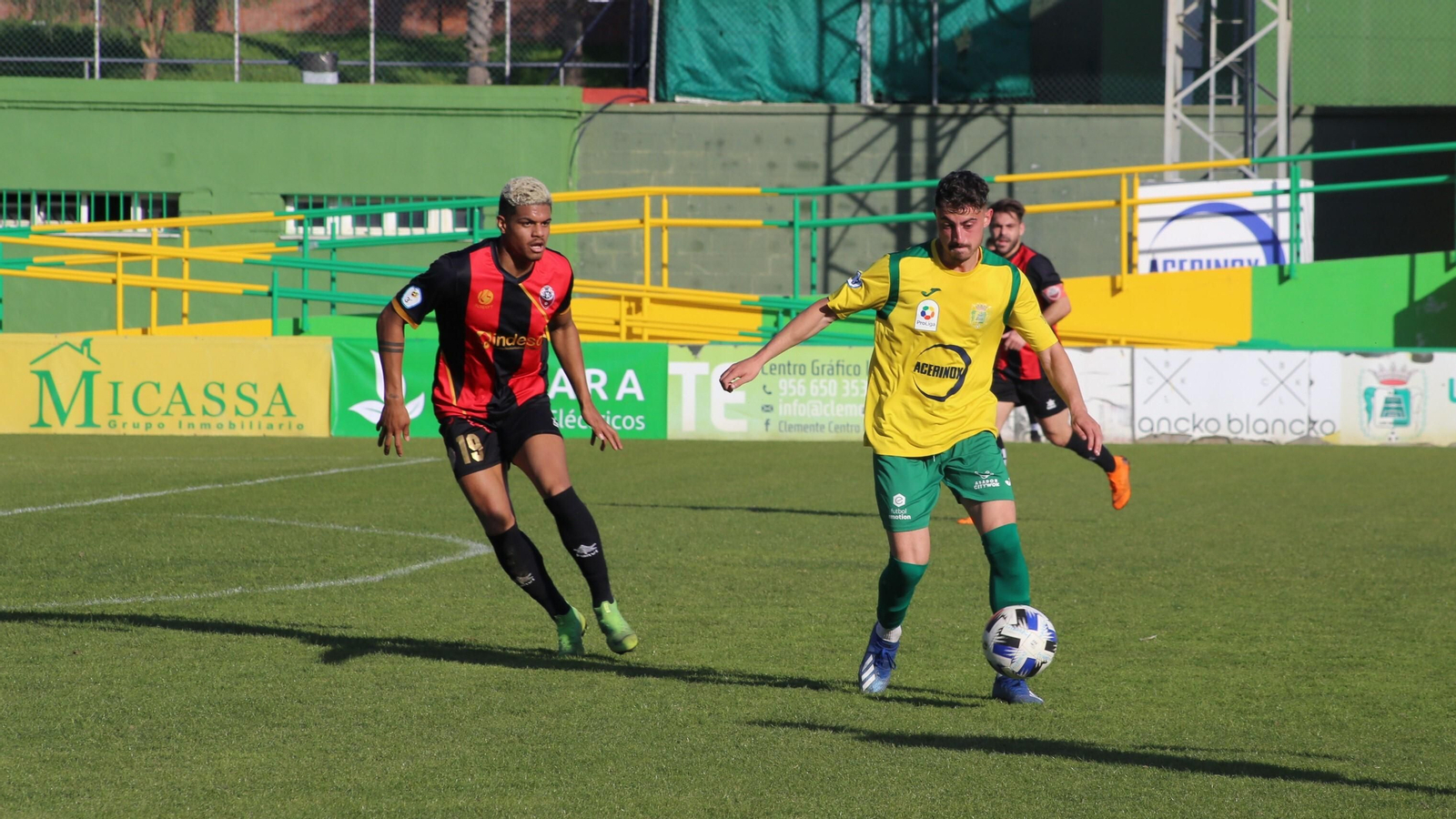 Las mejores fotografías del UD Los Barrios - CD Cabecense