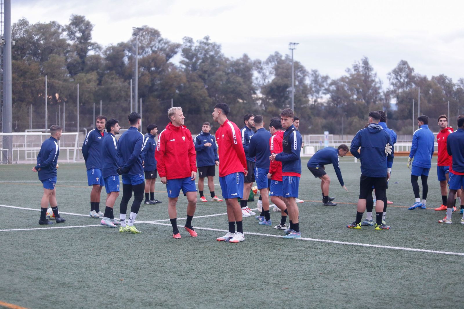 Las fotos de la vuelta a los entrenamientos del Algeciras tras las vacaciones