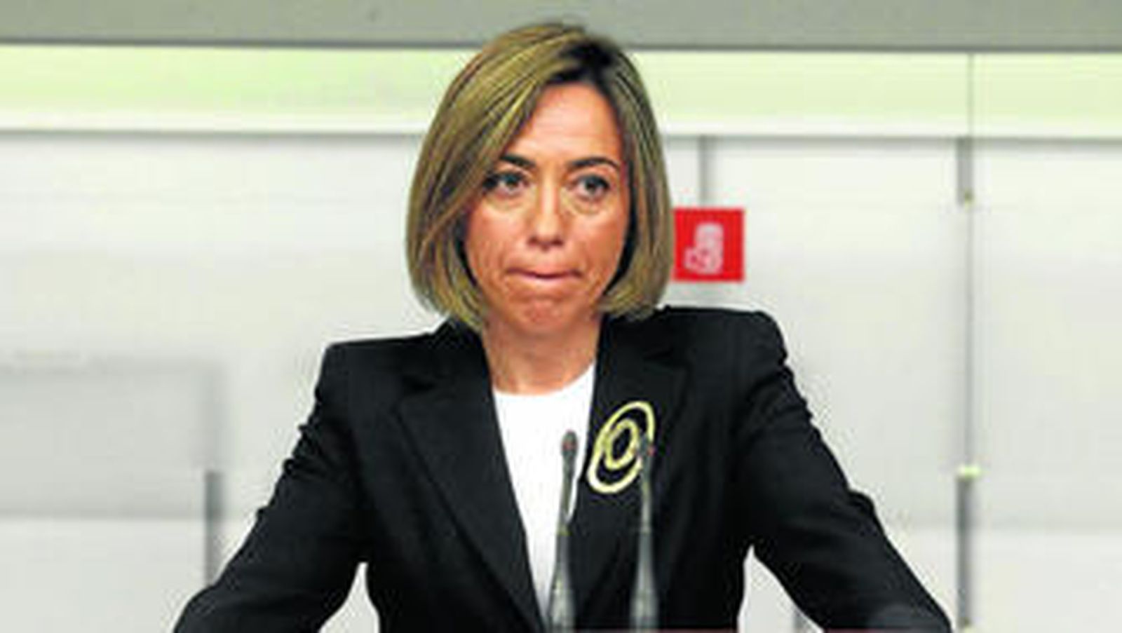 Carme Chacón, durante la rueda de prensa de ayer en la sede socialista de Ferraz.