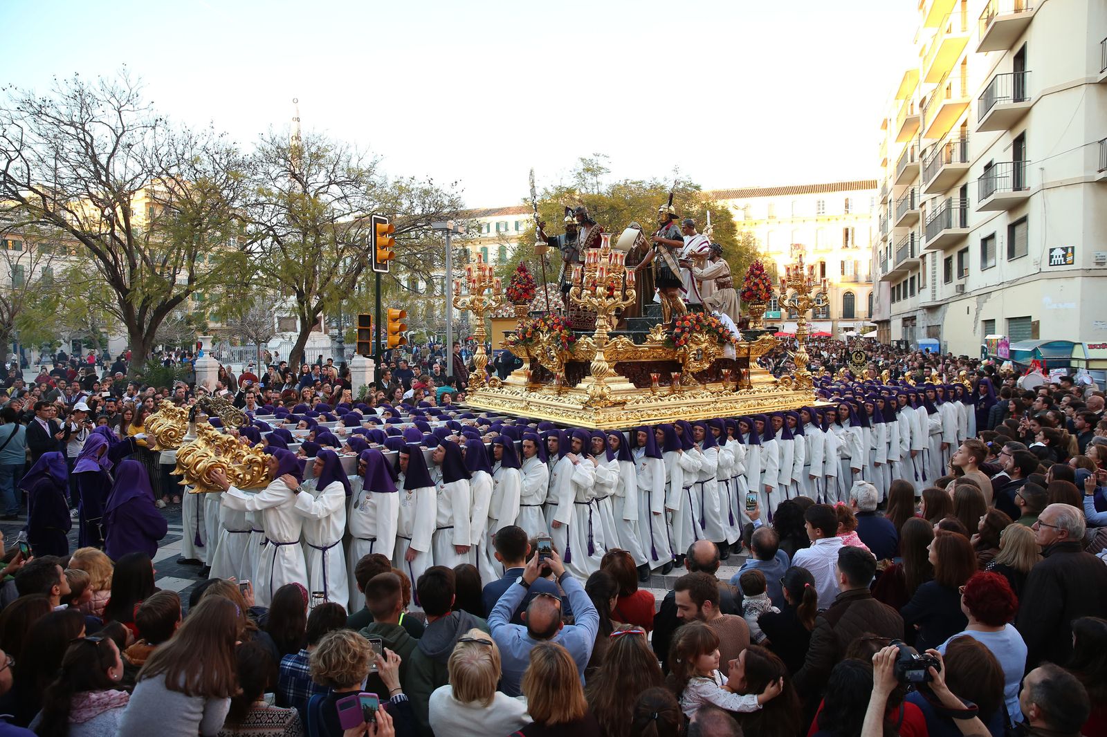 Martes Santo en imágenes