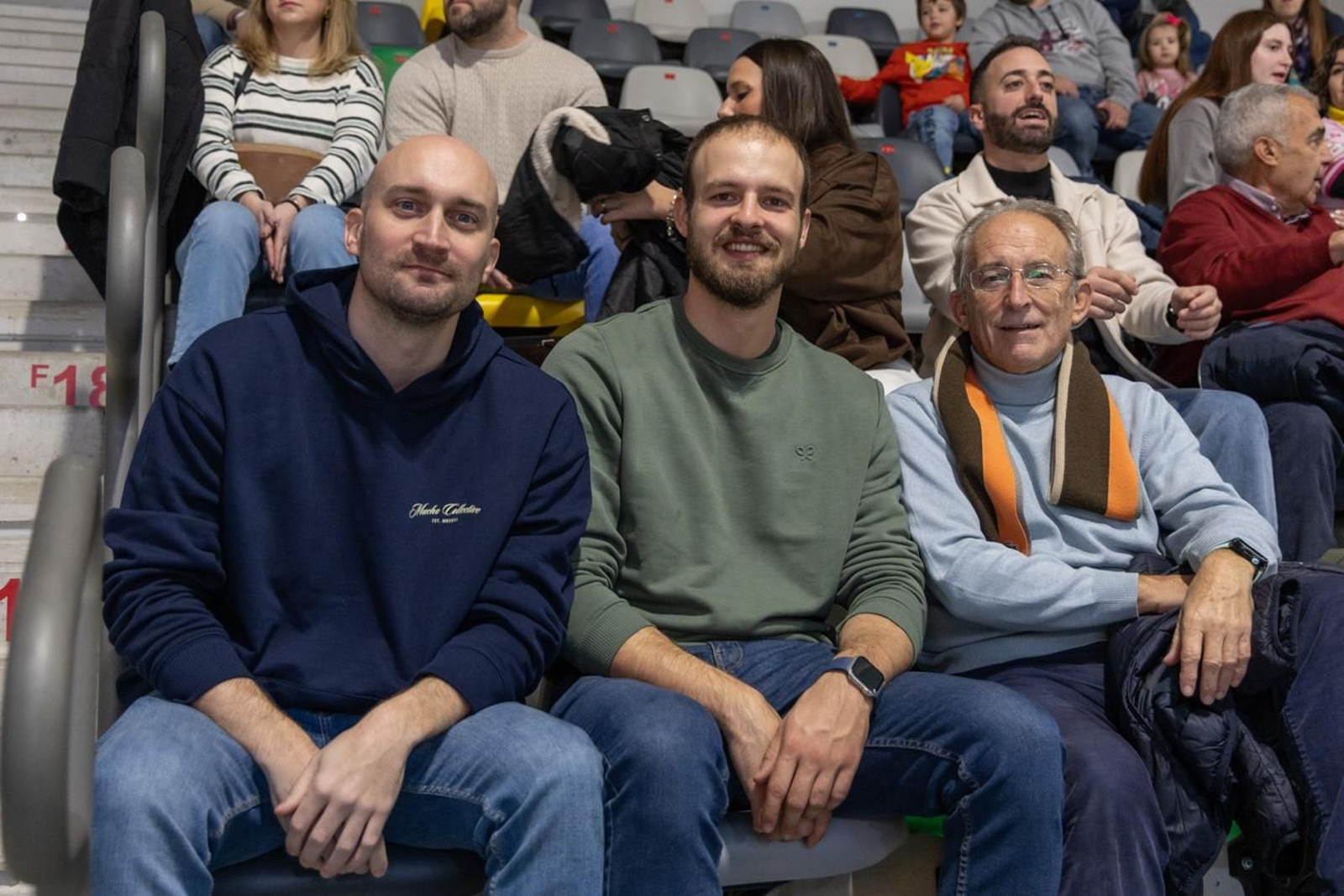 Jaén Paraíso Interior FS  4-3 Family Cash Alzira