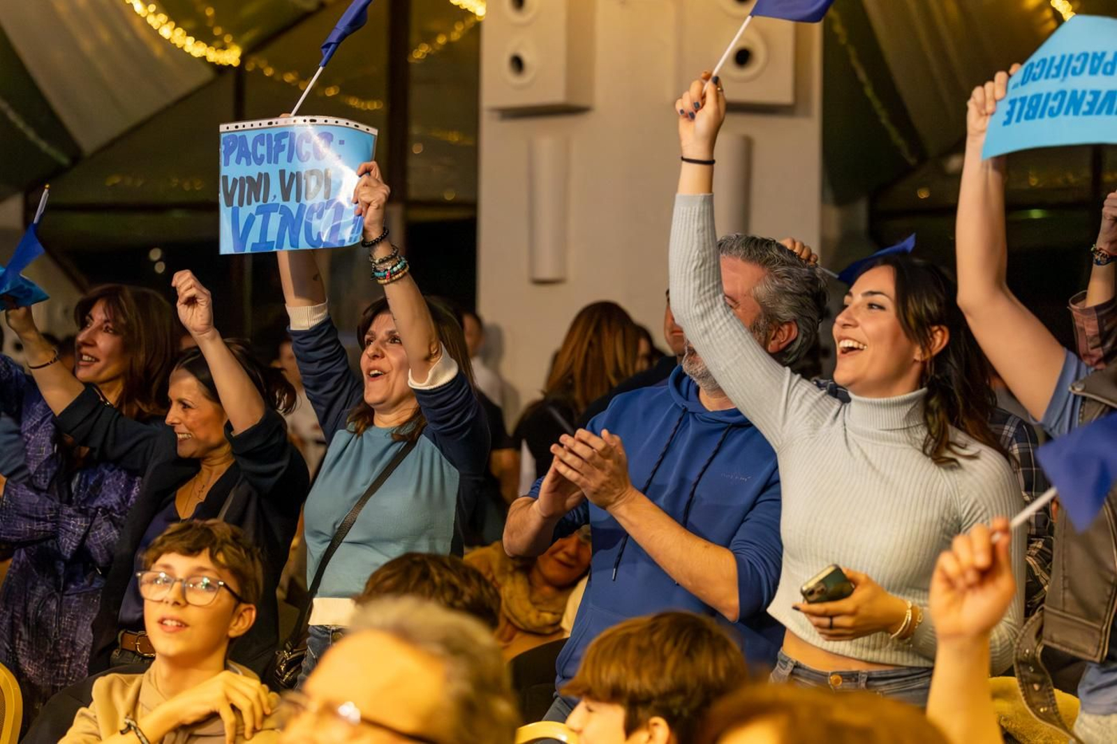 El boxeo solidario de la VI velada White Collar Boxing cautiva al público de Jaén