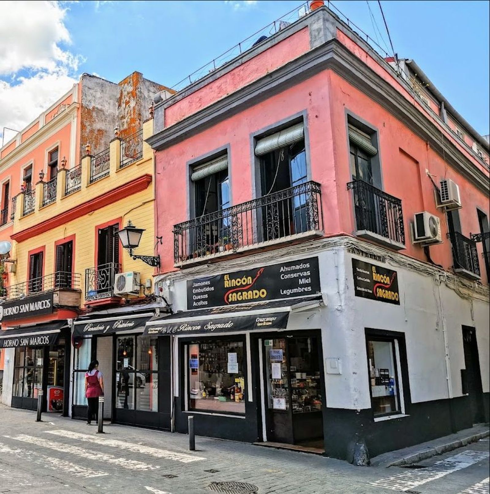 El rincón sagrado: un oasis gastronómico en Sevilla