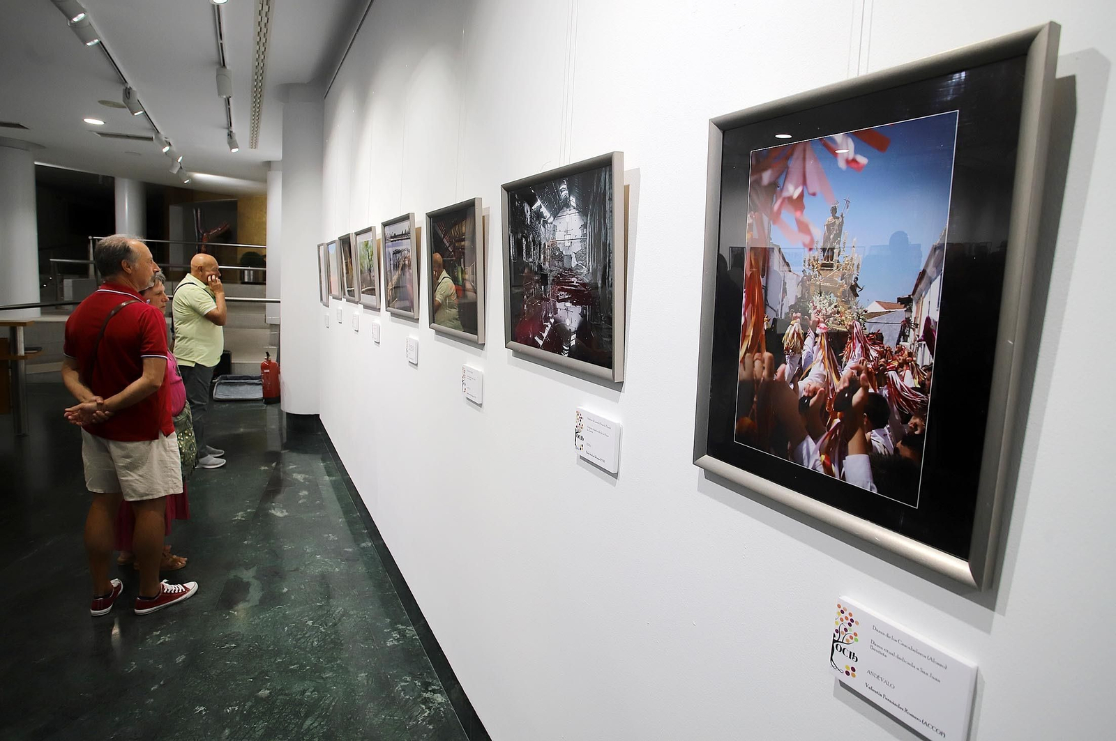 Imágenes de la exposición "Patrimonio de Huelva y Provincia", en el Centro Cultural "José Luis García Palacios" de la Fundación Caja Rural del Sur