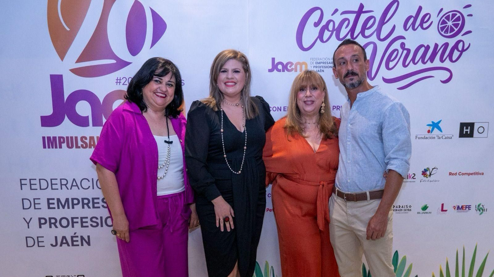 Representación en el V Cóctel Empresarial de Jaem.