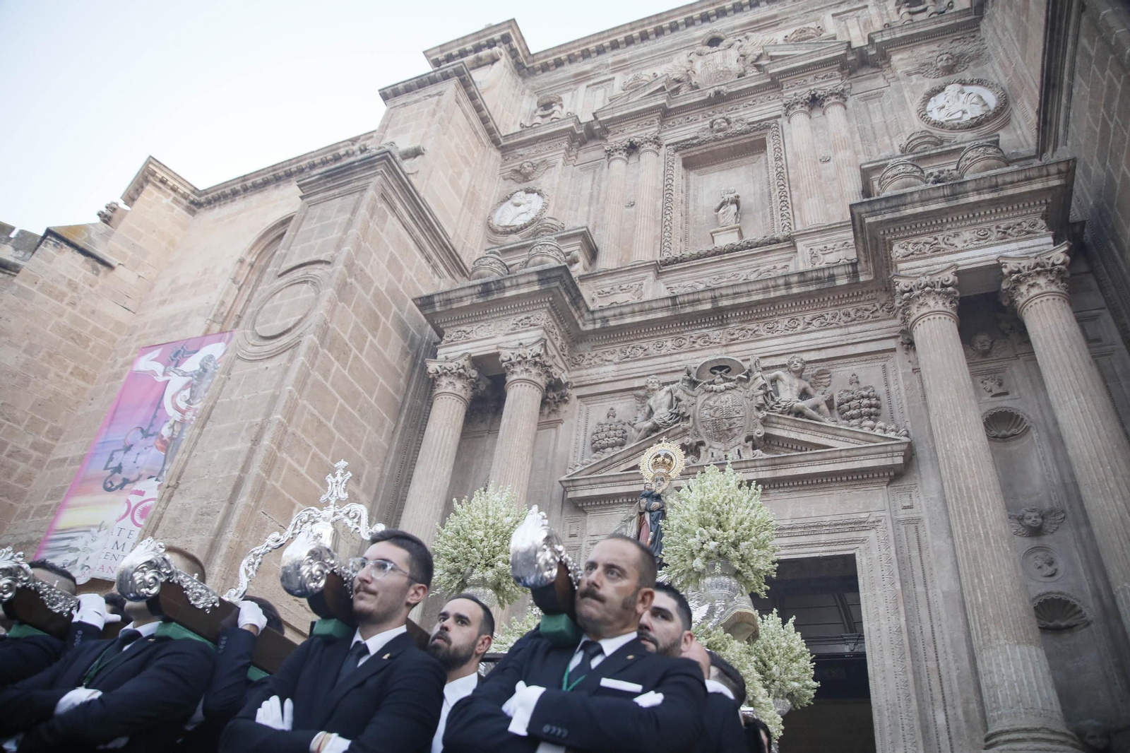 Las mejores imágenes de la procesión Stma. Virgen del Mar, acompañada por San Indalecio