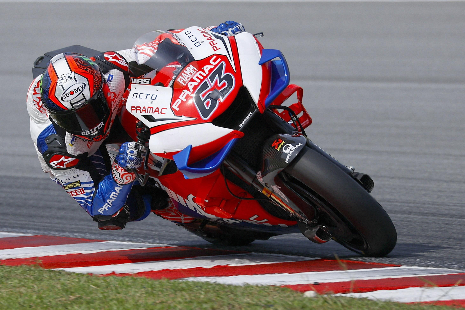 Imágenes del segundo día del Test Oficial de Sepang