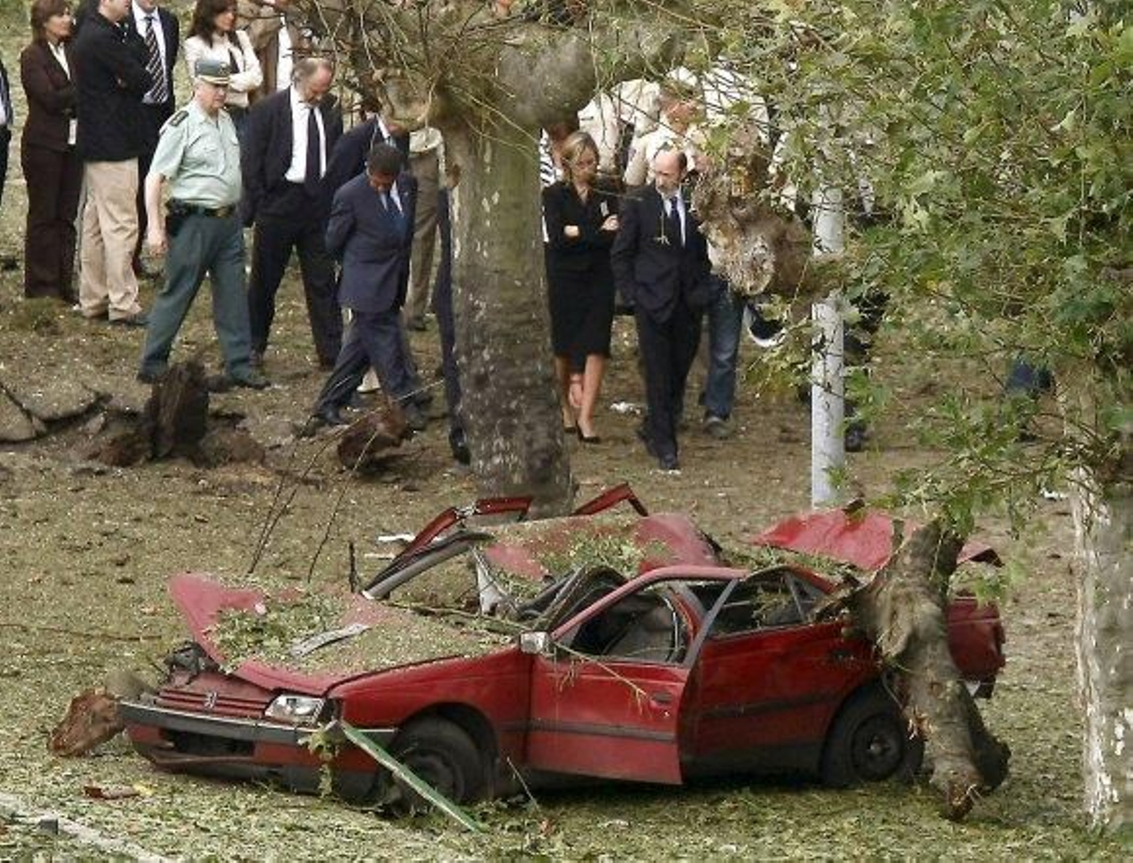 Interior sospecha que los vehículos de los atentados fueron robados en Francia