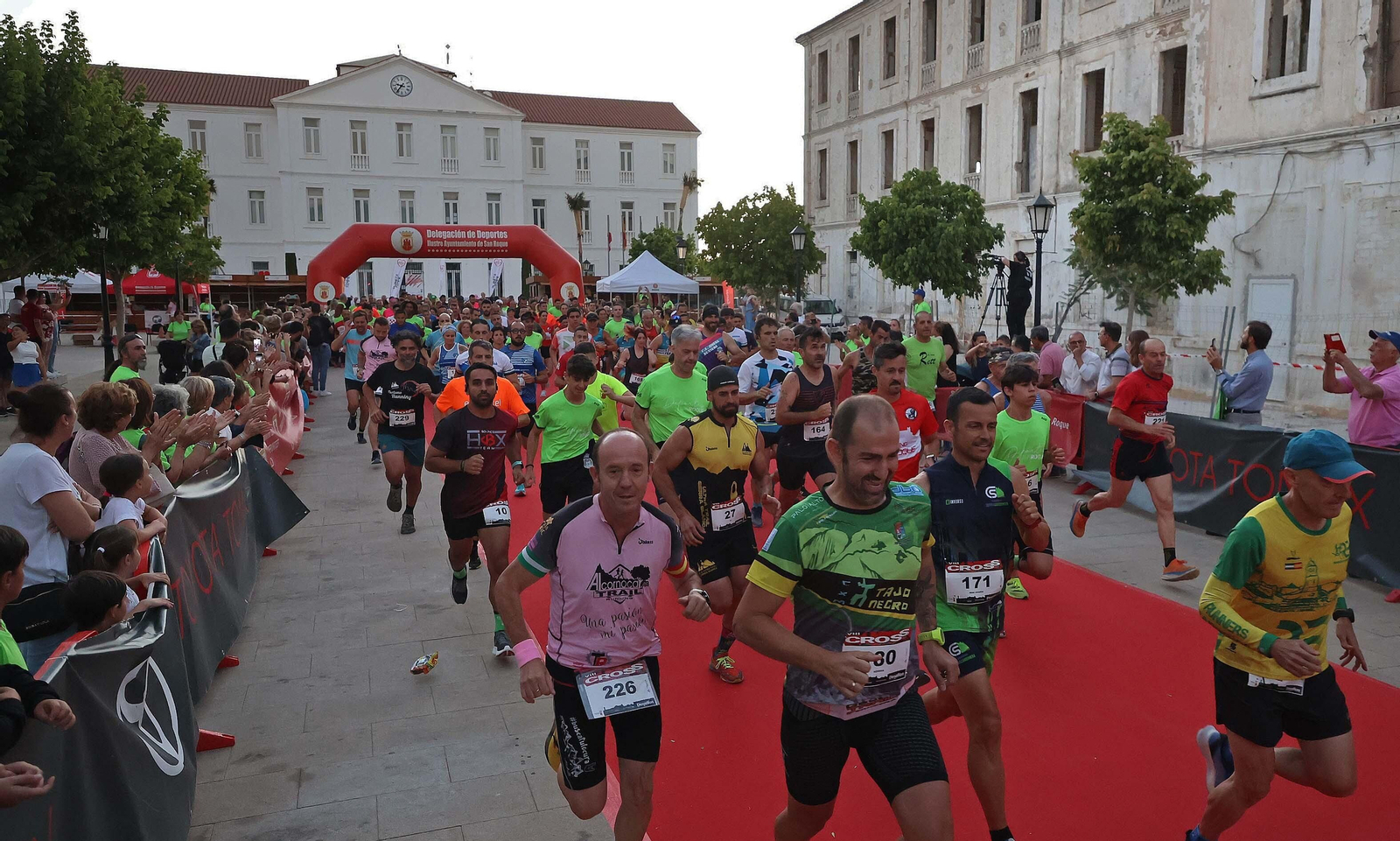 La VIII Cross de las Cuestas de San Roque, en imágenes