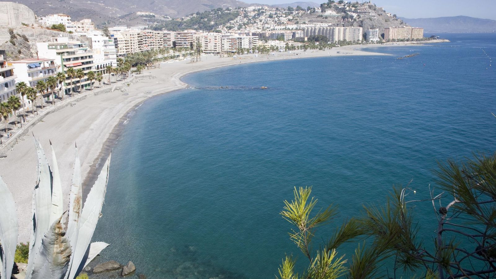 Playa Puerta del Mar y Fuentepiedra
