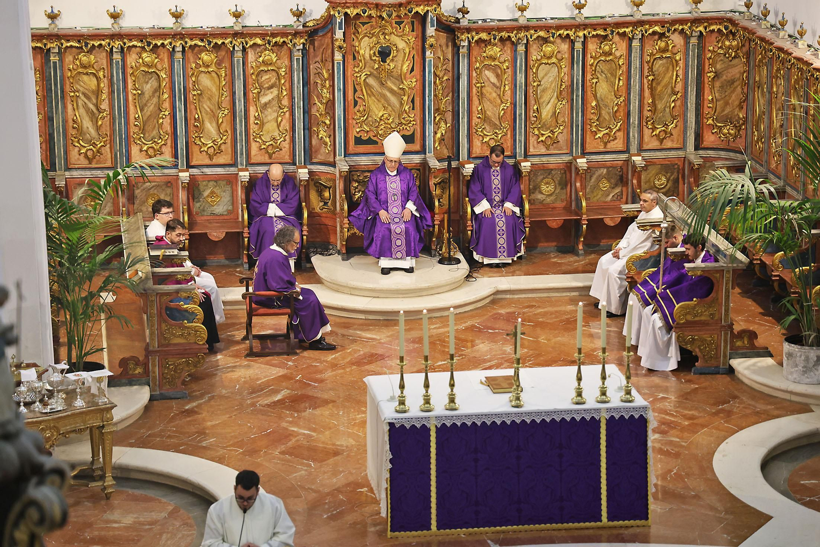 Imágenes de la Imposición de Cenizas en La Merced