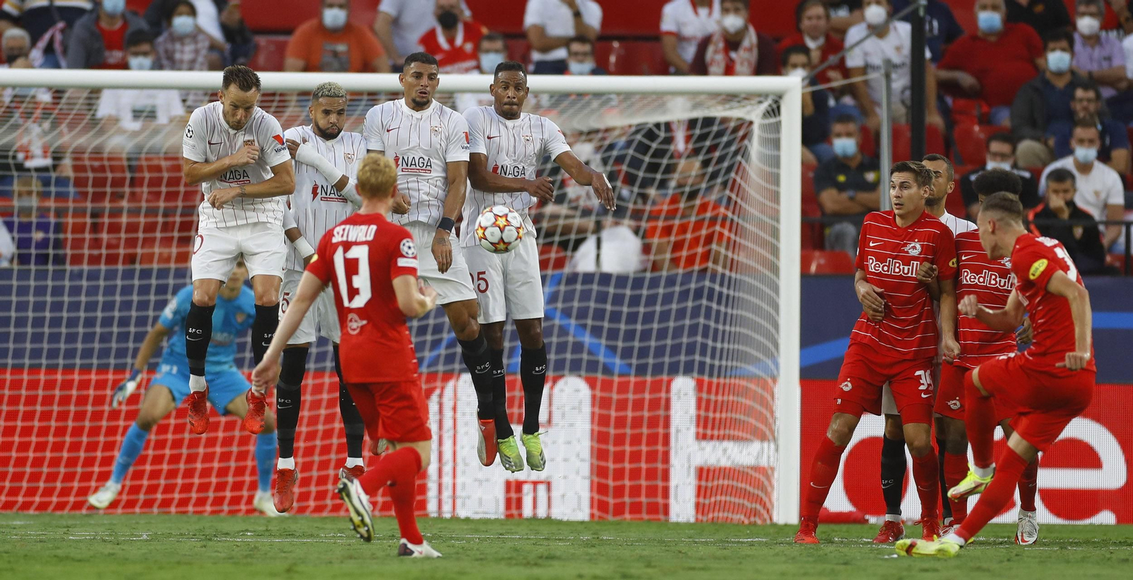 Las imágenes del Sevilla fc Salzburgo