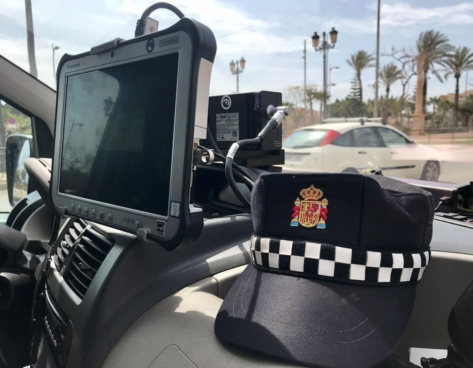 Uno de los controles llevados a cabo por la Policía Local.